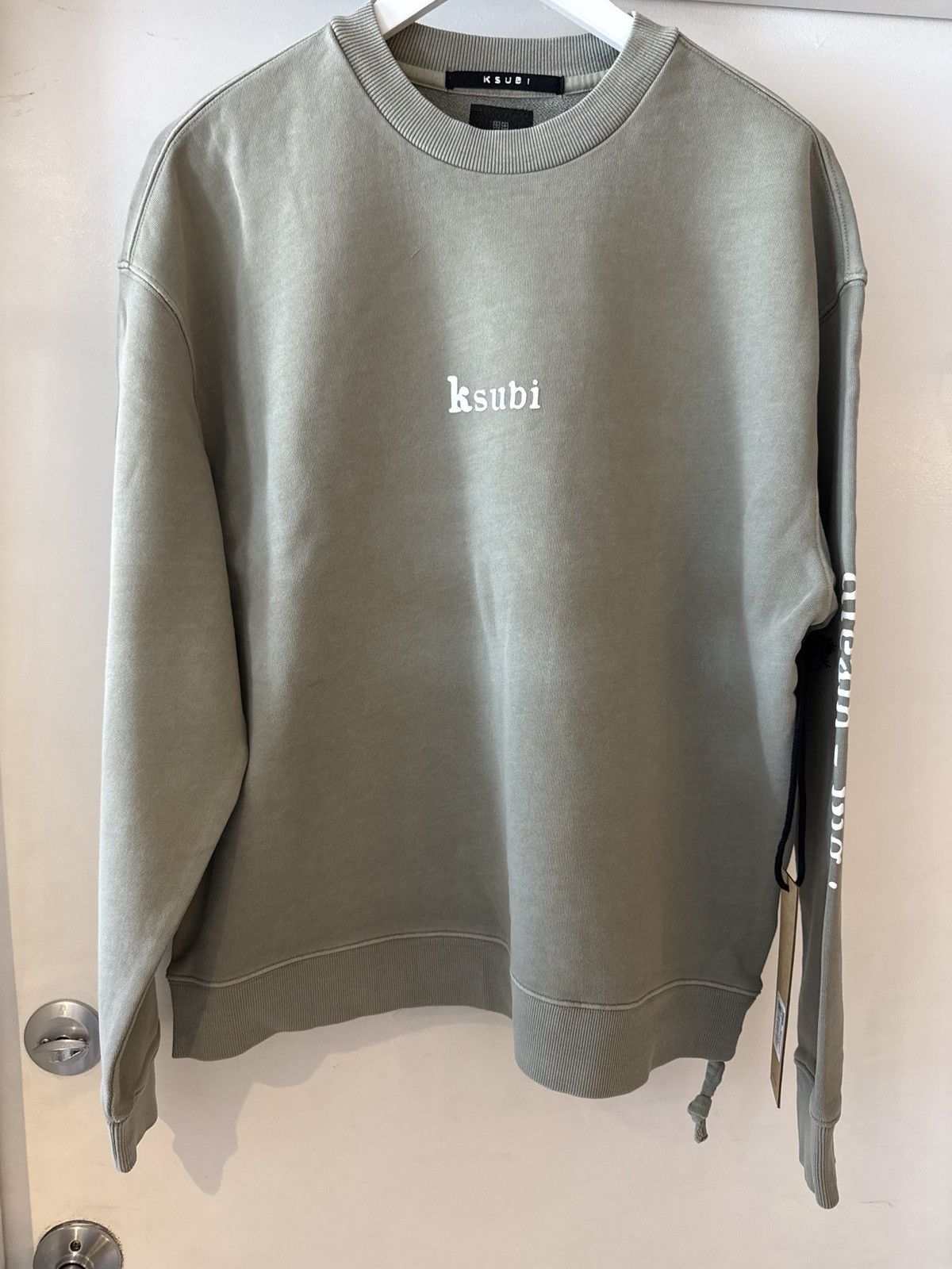 Ksubi Dreaming Biggie Crew : oversized fit Size US S / EU 44-46 / 1 - 1 Thumbnail