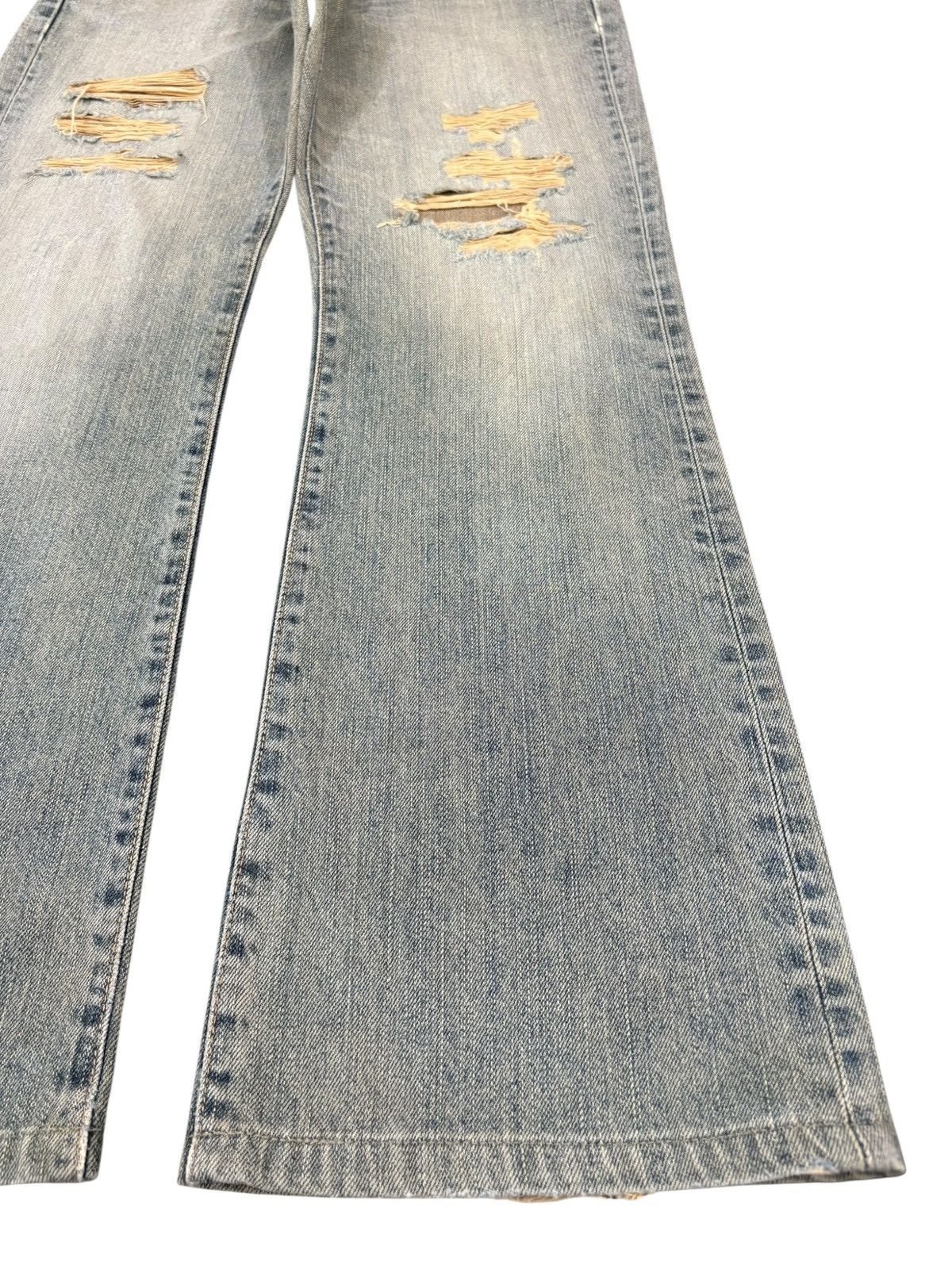 Edwin Exclusive Vintage Edwin Rusty Wash Distressed Flare Jeans Size US 31 - 7 Thumbnail