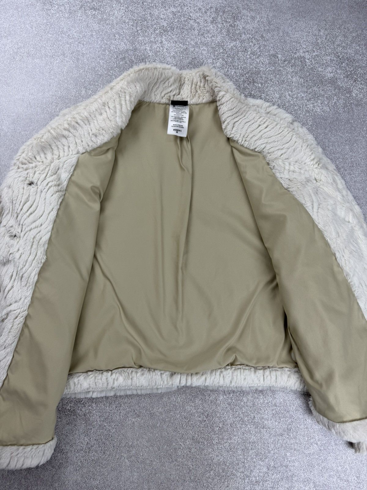 Patagonia Patagonia Pelage Faux Fur Fleece Jacket Size M Size M / US 6-8 / IT 42-44 - 8 Thumbnail