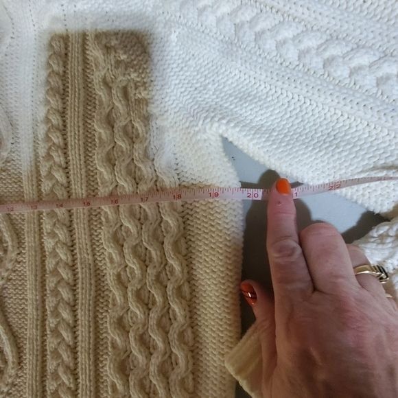 Eddie Bauer Eddie Bauer Heavy Knitted Cream/Winter White LS Zippered Sz Size M / US 6-8 / IT 42-44 - 9 Thumbnail