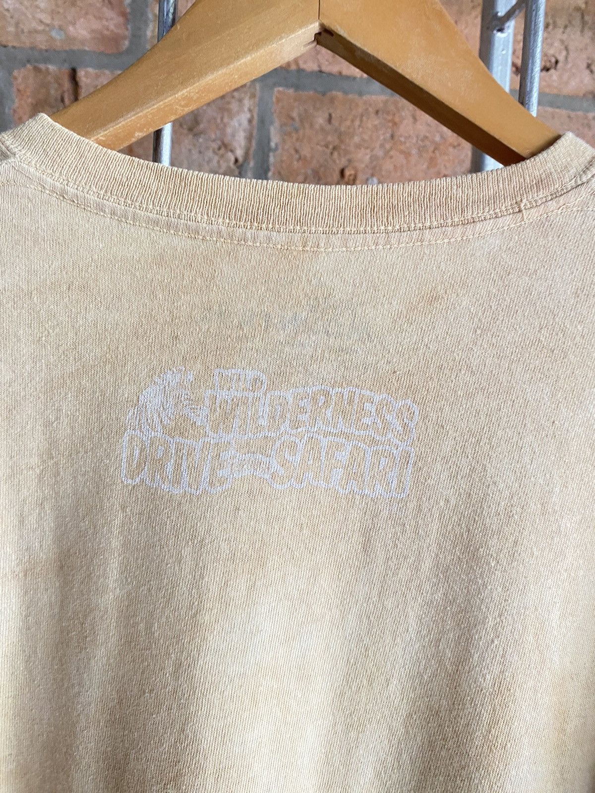 Vintage Giraffe The Mountain tee Size US L / EU 52-54 / 3 - 10 Thumbnail