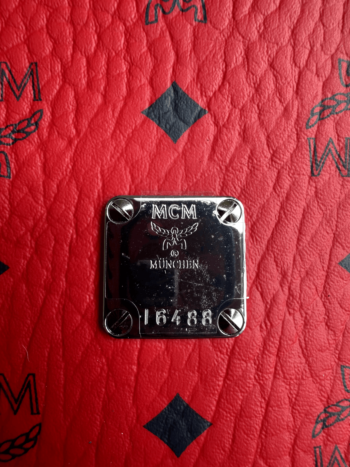 MCM MCM NEW Package Candy Red Aren Messanger Bag and Clause Bel Size ONE SIZE - 7 Thumbnail