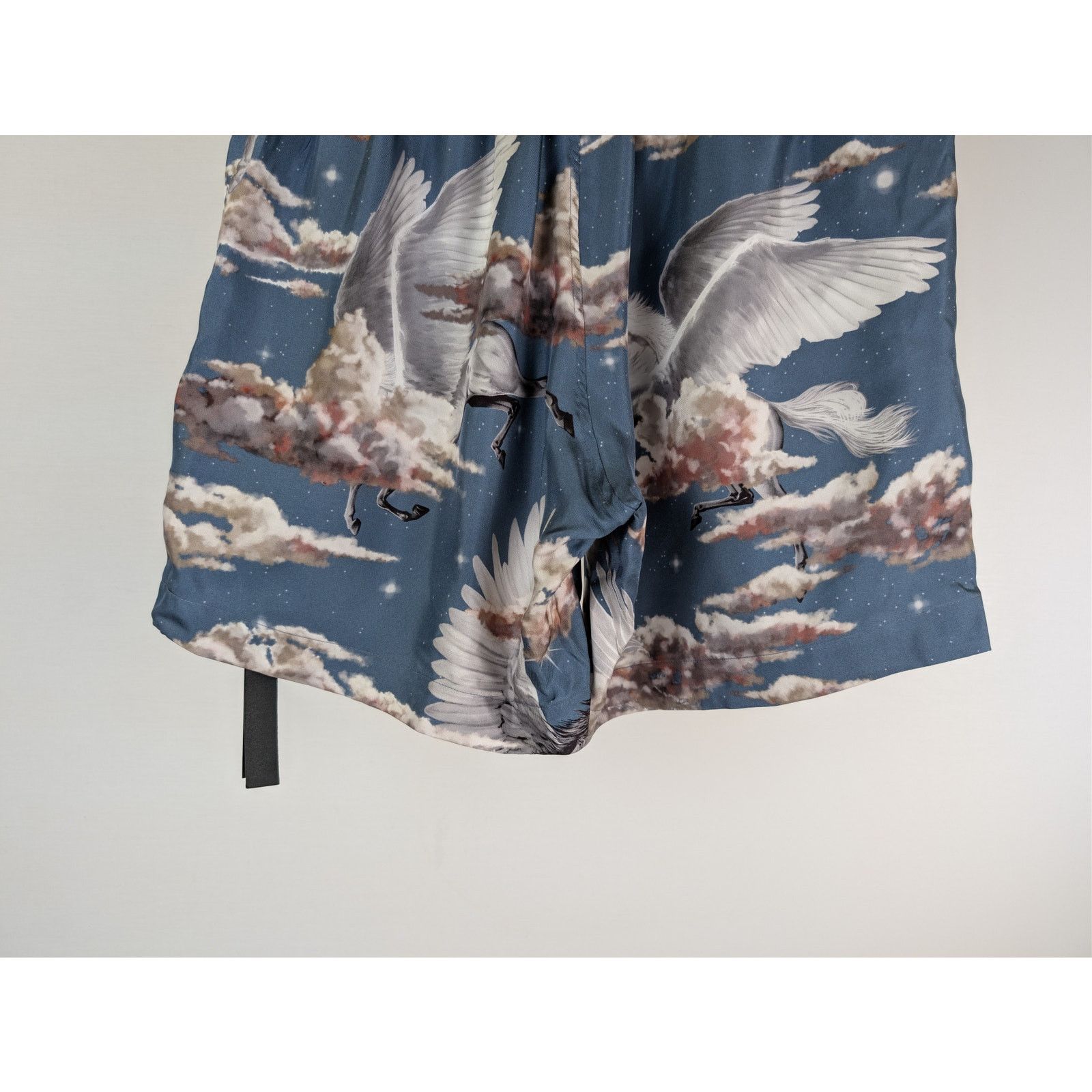 Amiri o1rshd1 CC20 Allover Pegasus PJ Shorts in Blue Size US 32 / EU 48 - 11 Thumbnail