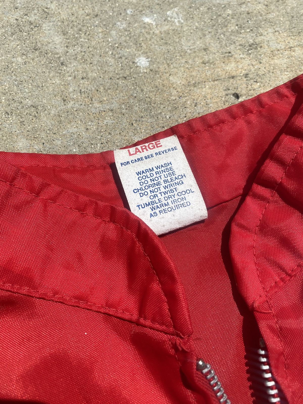 Vintage VINTAGE Nylon Racing Jacket Size US L / EU 52-54 / 3 - 3 Thumbnail