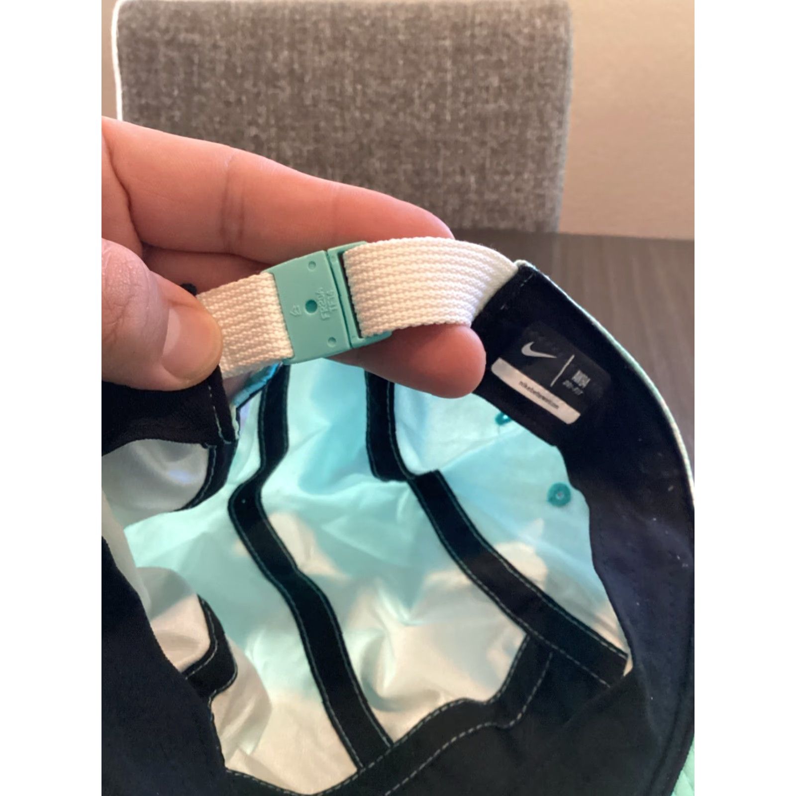 Nike Nike Hat 5 Panel Strap Back Featherlight AW84 Dri-Fit Aqua Green Quick Dry Breathable Adjustable Men One Size Size ONE SIZE - 7 Thumbnail