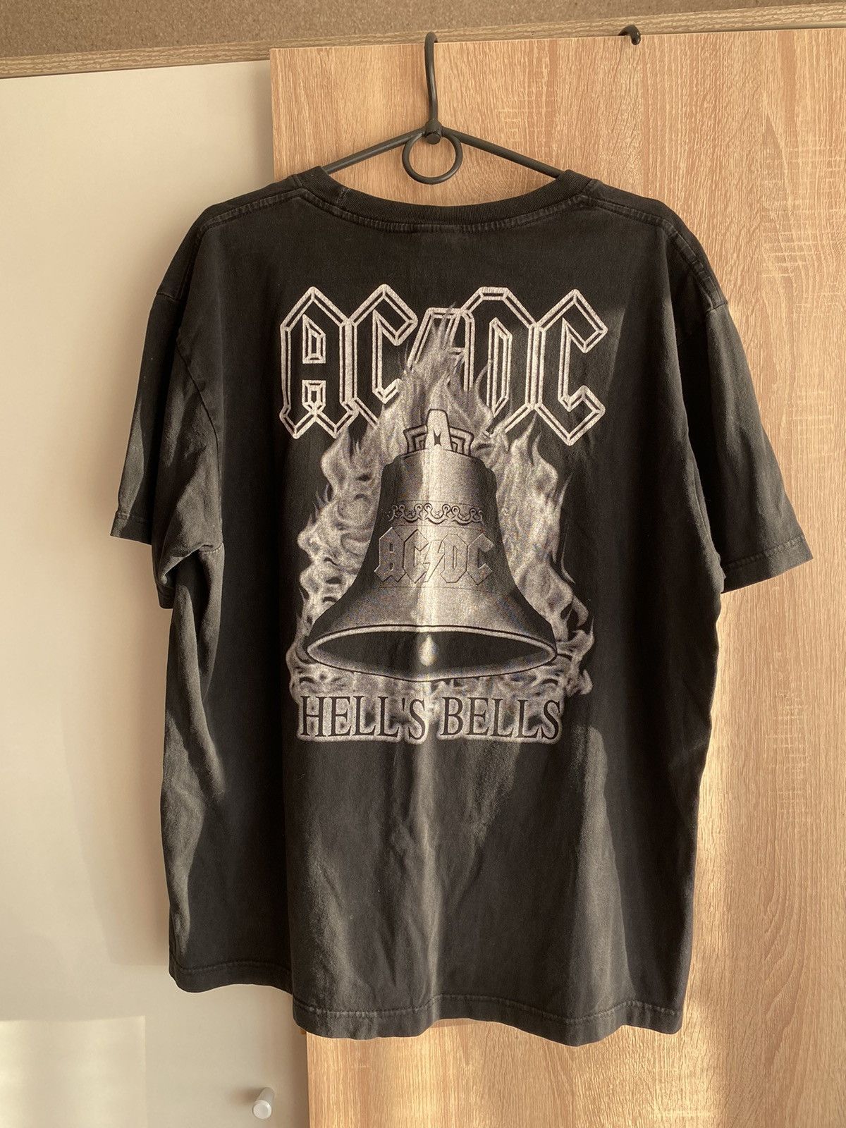 Band Tees Vintage 2001 ACDC Hells Bells T-Shirt Size US XL / EU 56 / 4 - 3 Thumbnail