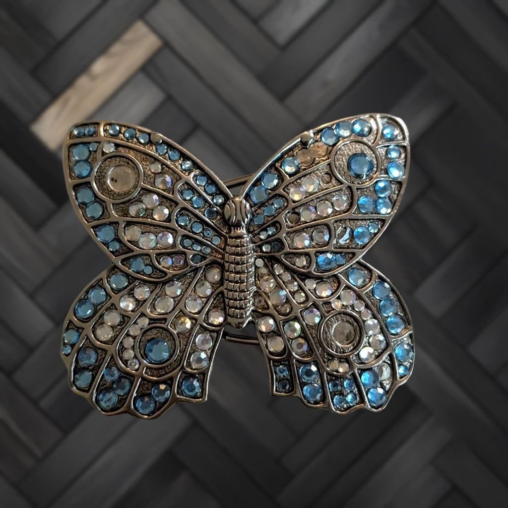 Vintage VINTAGE Butterfly Belt Buckle RHINESTONE Western Studded Mens 3.25x4" Blue Silver Fits 1.5" Belt max Size ONE SIZE - 1 Thumbnail