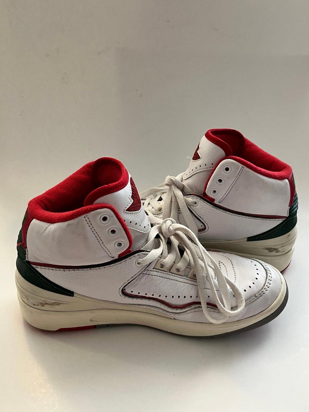 Jordan Brand Nike Air Jordan 2 Retro "Origins" white fire red colorway Size US 6 / EU 39 - 3 Thumbnail