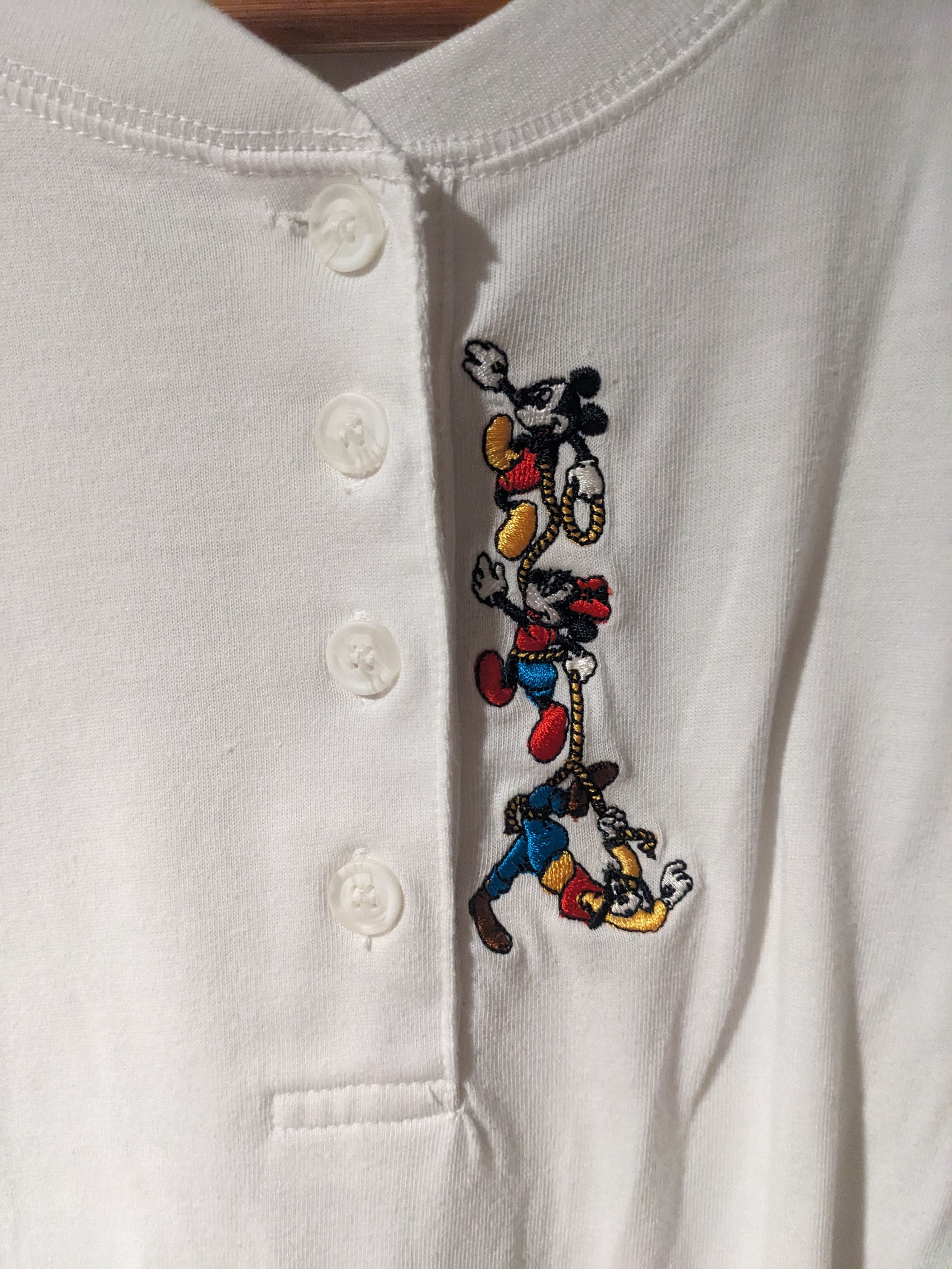 Disney × Vintage Vintage 90s Disney Characters Mickey Inc Henley Long-Sleeve Size US L / EU 52-54 / 3 - 2 Thumbnail