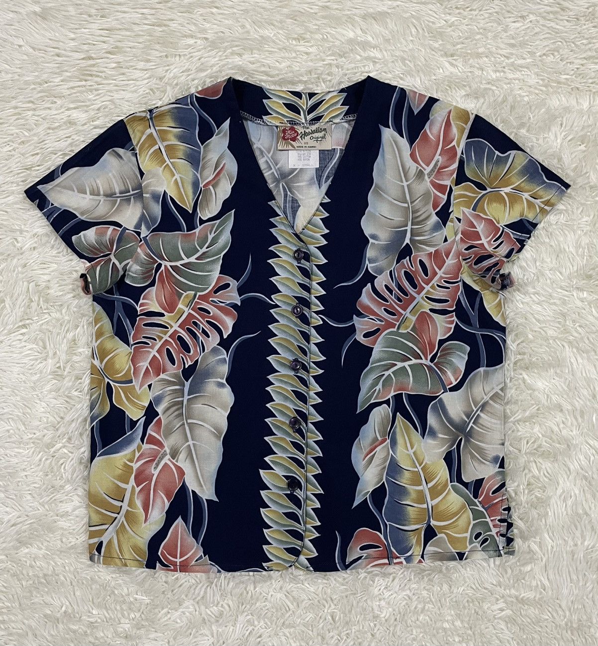 Vintage Vintage Hawaiian Shirt Size XS / US 0-2 / IT 36-38 - 1 Thumbnail