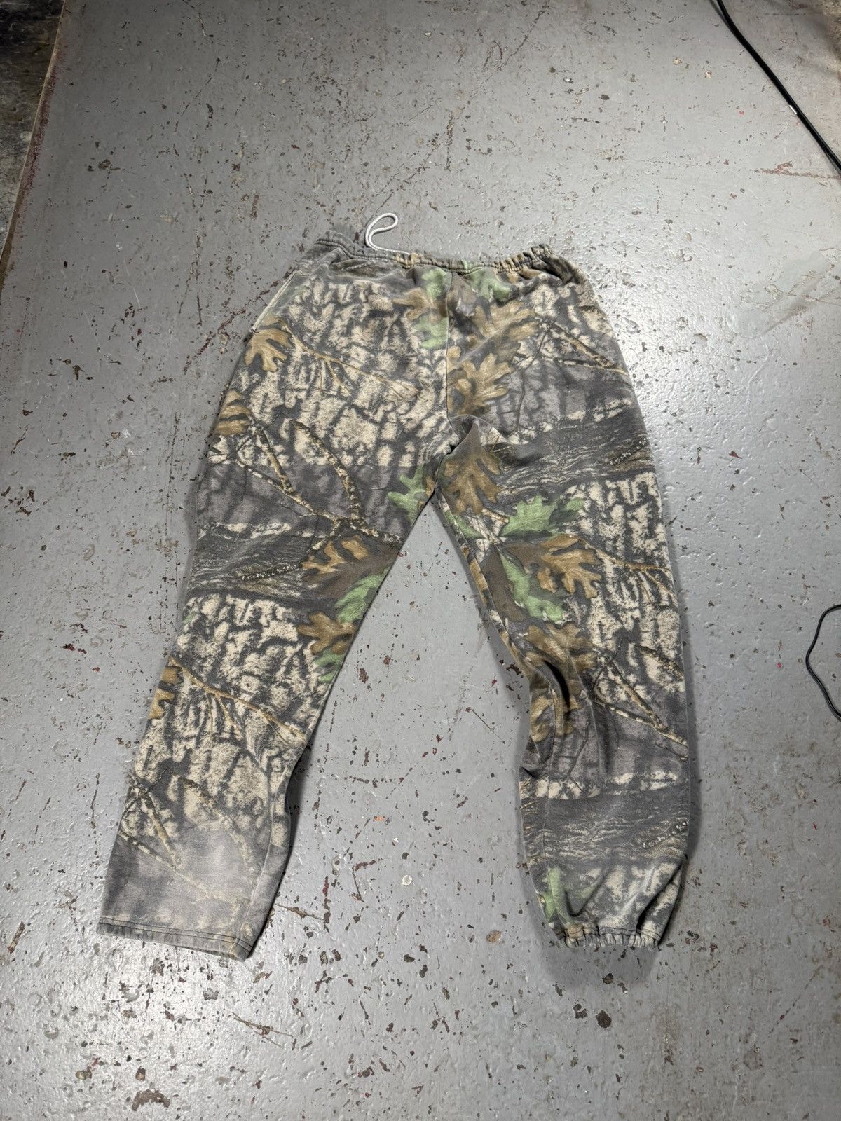 Realtree Vintage Real tree Sweat Pants Size US 34 / EU 50 - 5 Thumbnail