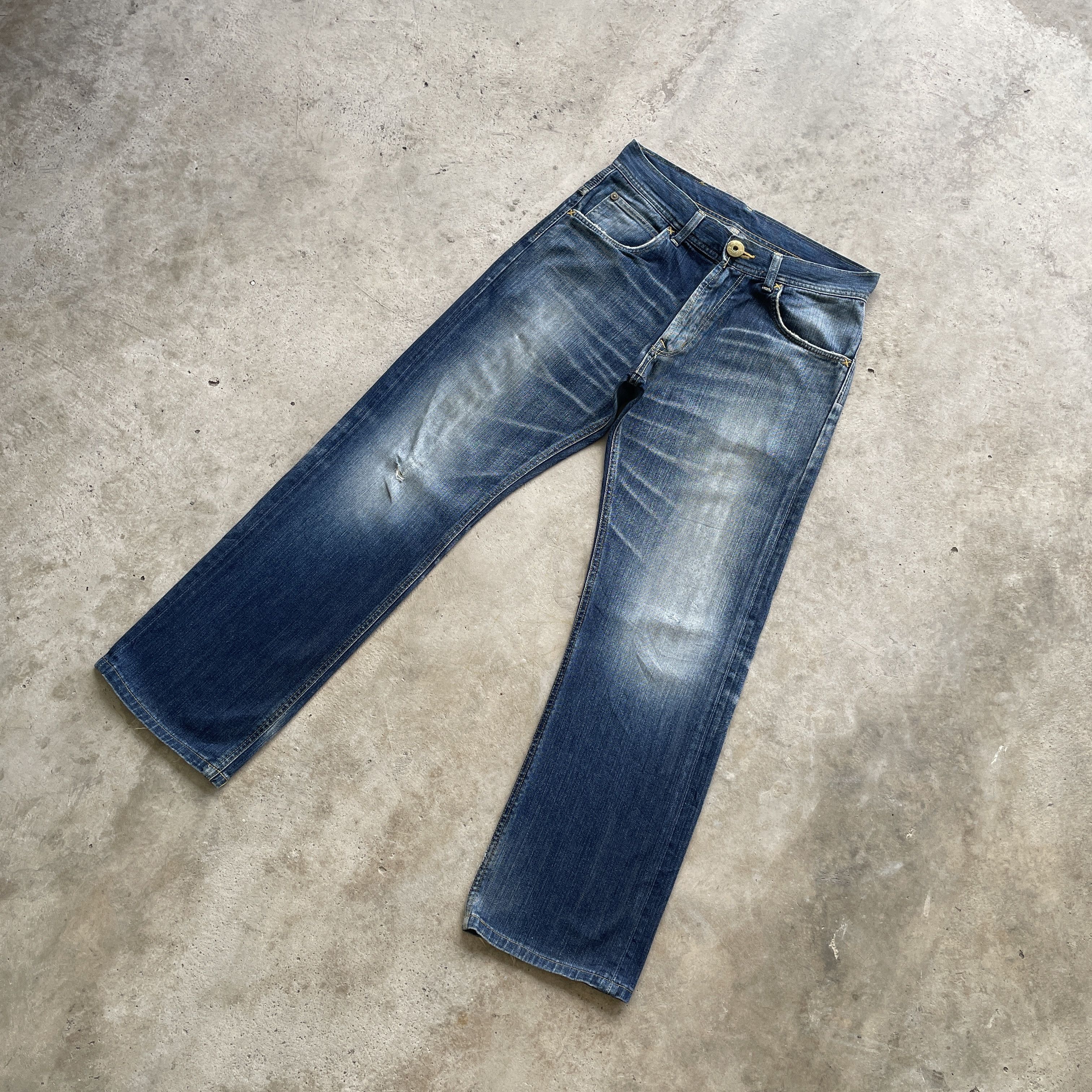 Japanese Brand Vintage Lee Japan Jeans Buckle Denim Pants Faded W32x30.5 Size US 32 / EU 48 - 2 Thumbnail