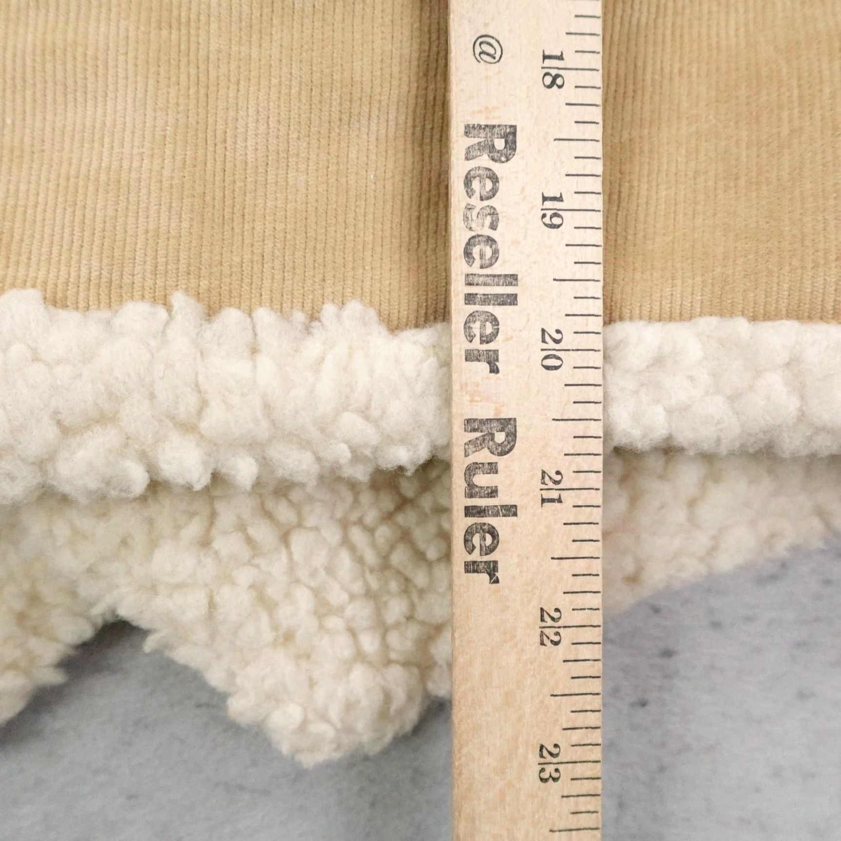Wrangler VINTAGE Wrangler Vest Mens S Beige Corduroy Sherpa Lined Western Cowboy 70s Size US S / EU 44-46 / 1 - 6 Thumbnail