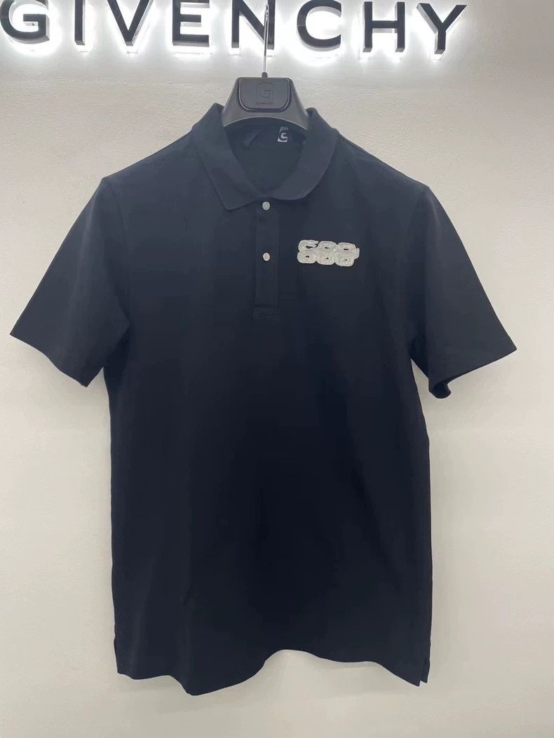 Givenchy Givenchy Men's Black Short Sleeve T-Shirt, Patchwork Embro Size US S / EU 44-46 / 1 - 1 Thumbnail