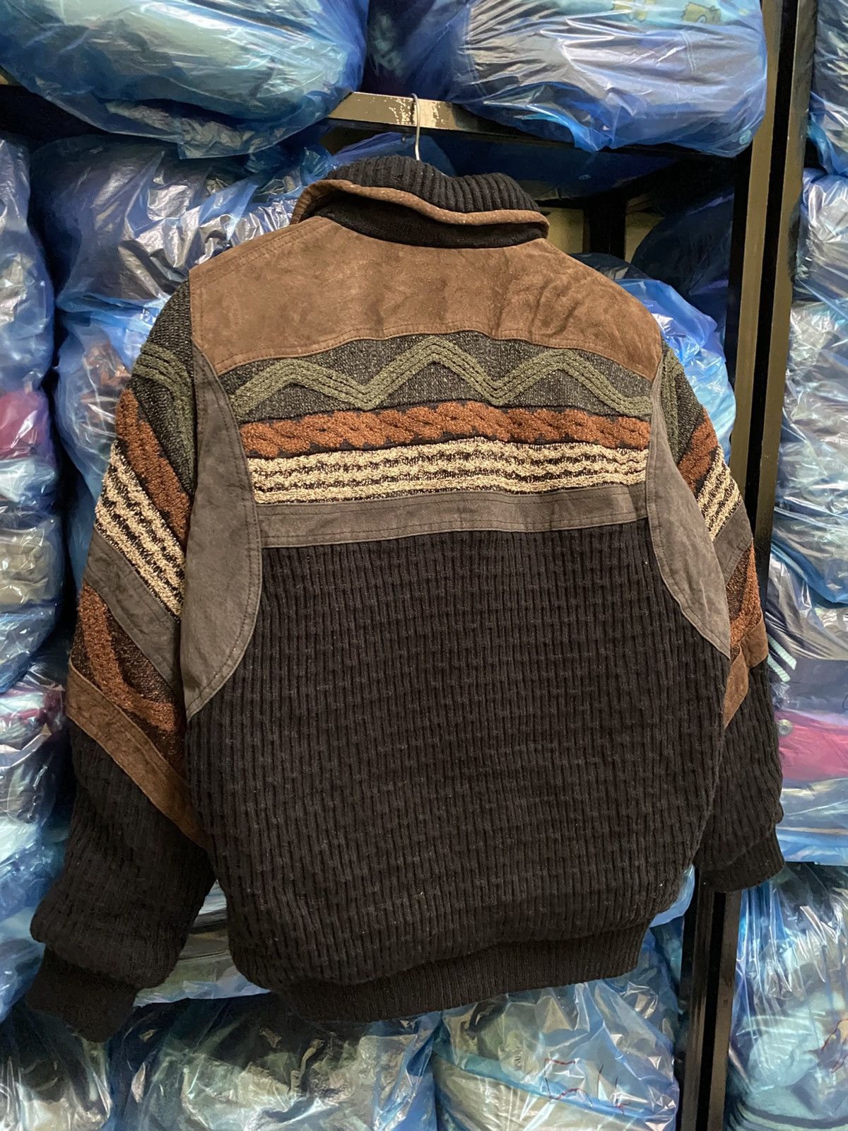Vintage Vintage Arnaldo Bassini Italian Knit Suede Patchwork Jacket Size US L / EU 52-54 / 3 - 11 Thumbnail