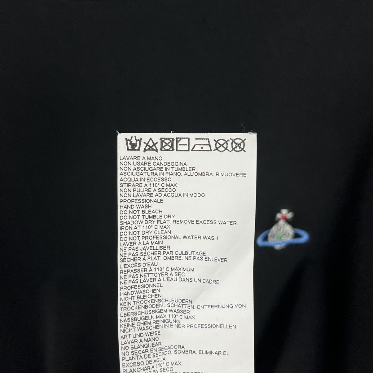 Vintage Vintage Vivienne Westwood y2k orb logo tee 90’s Size US M / EU 48-50 / 2 - 7 Thumbnail