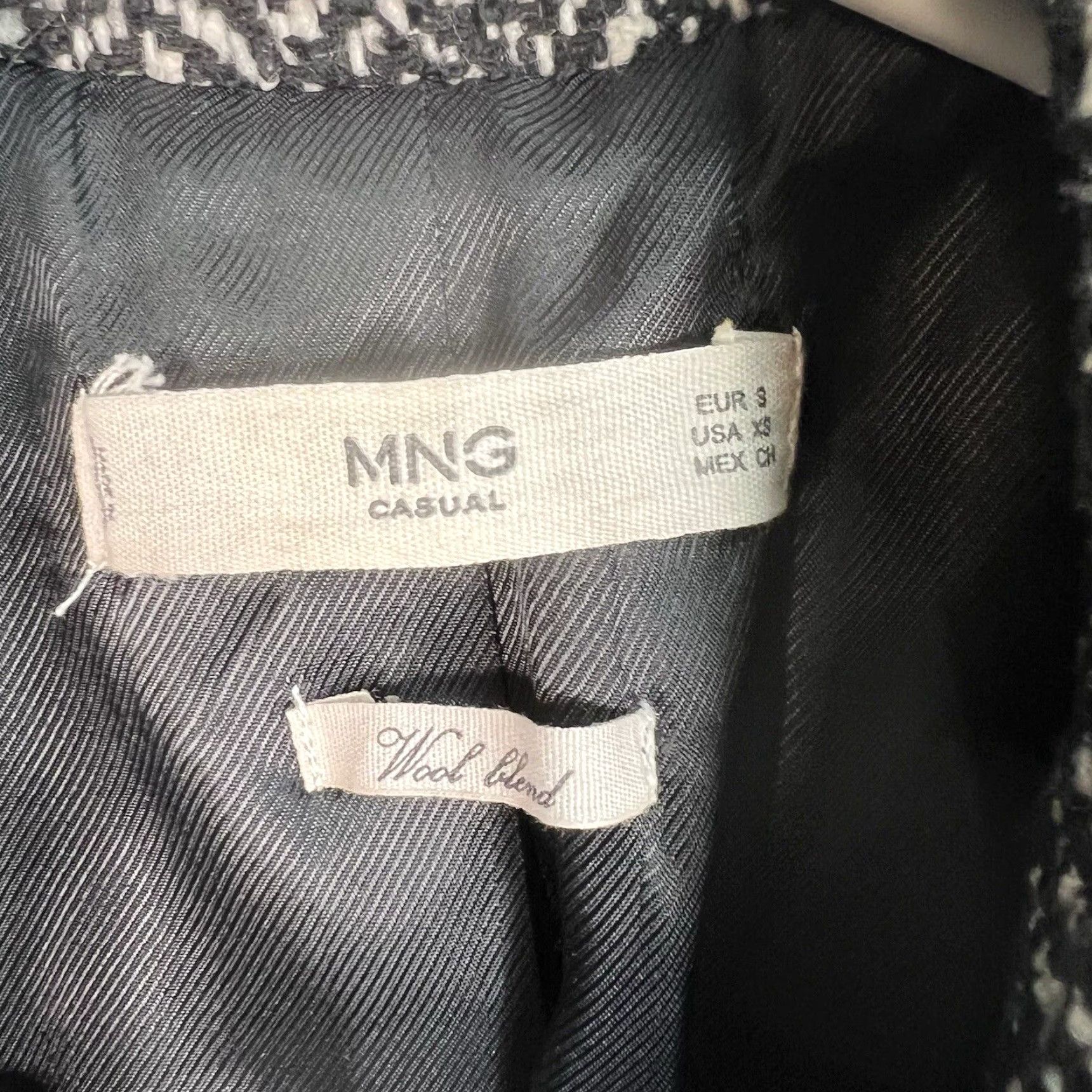 Mango MANGO Buttoned Wool Blend Coat - Gray Herringbone Long Sleeve Lined Small Womens Regular Jacket/Coat Size S / US 4 / IT 40 - 7 Thumbnail