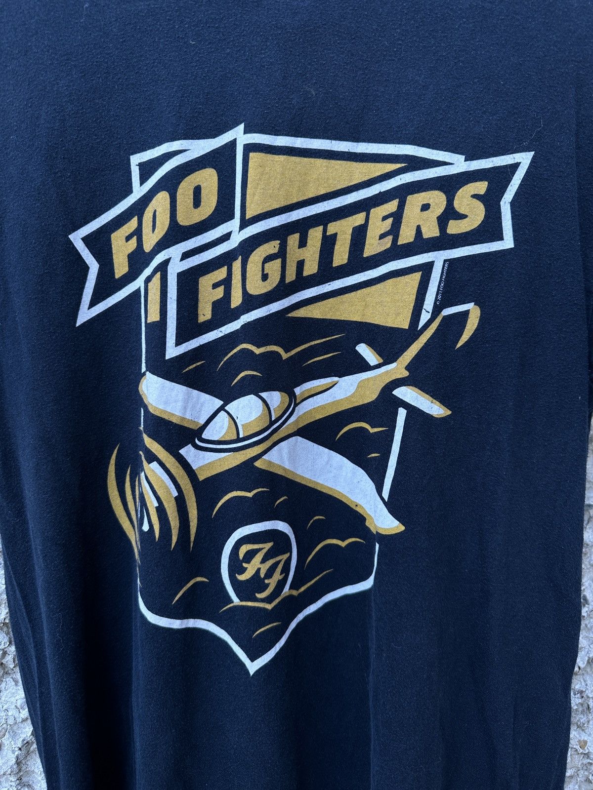 Band Tees × Vintage Vintage 2011 Foo Fighters rock band tee t-shirt Size US M / EU 48-50 / 2 - 2 Thumbnail