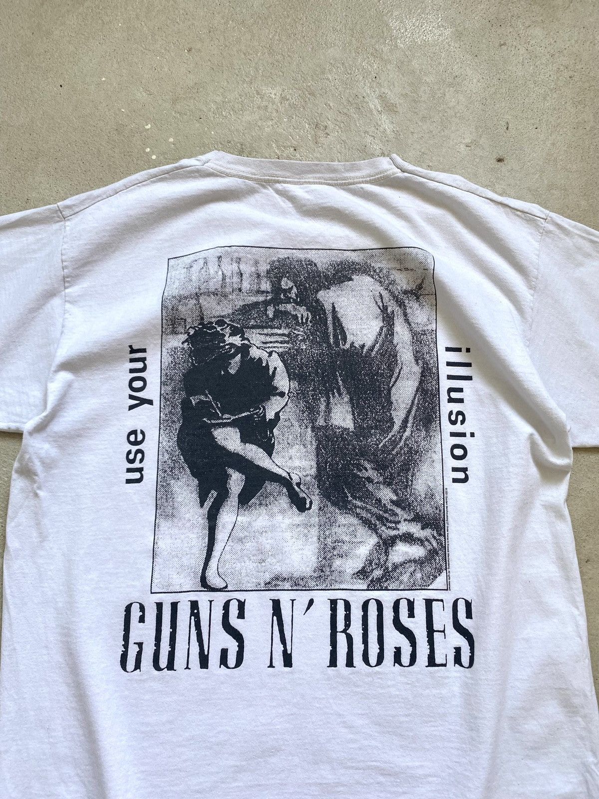 Band Tees × Guns N' Roses × Vintage Vintage Live Let Die Guns N Roses Band Rock T Shirt Size US L / EU 52-54 / 3 - 10 Thumbnail