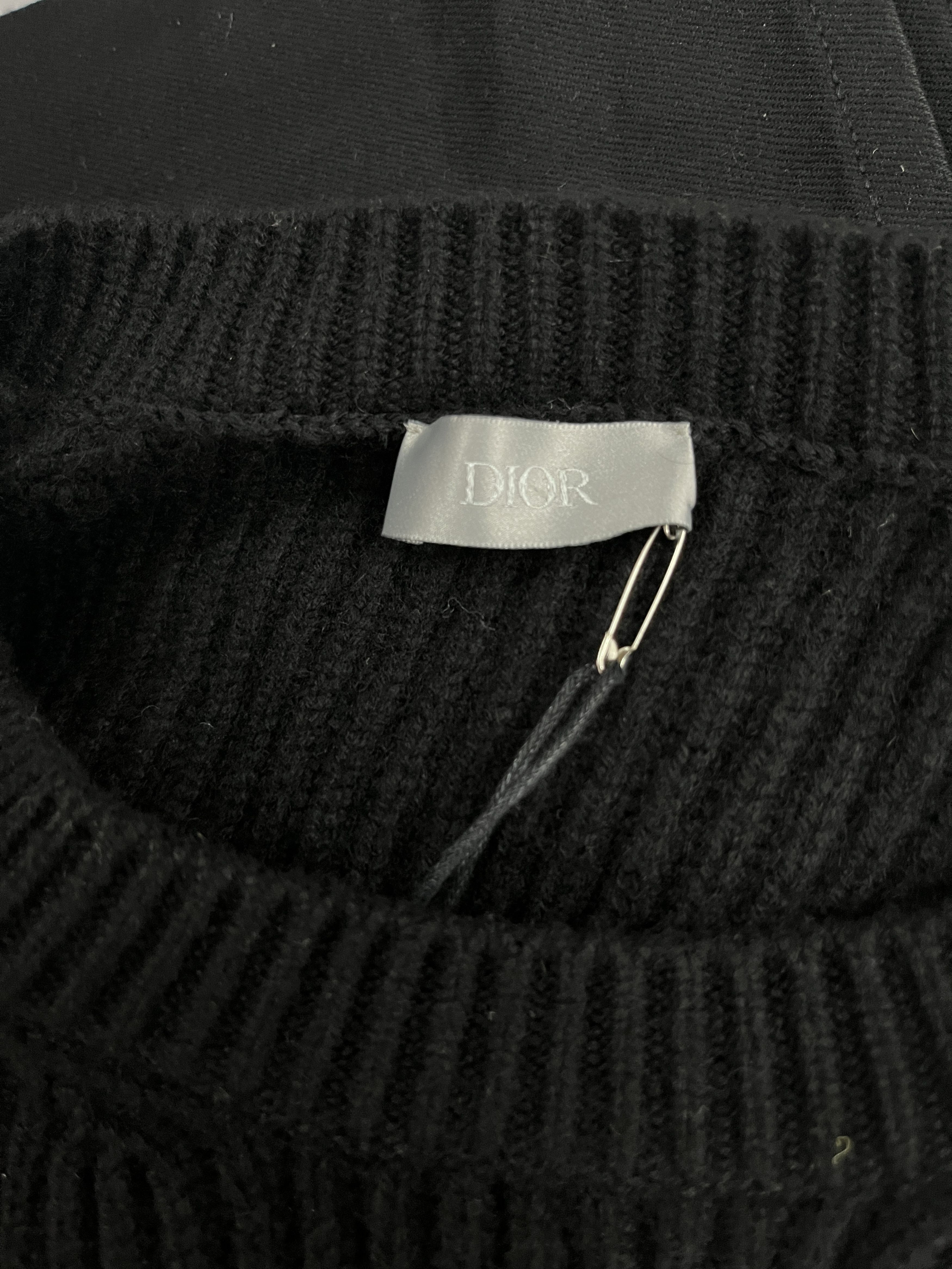 Dior Dior Black Cashmere Pullover With Neck Scarf Size XL / US 12-14 / IT 48-50 - 3 Thumbnail