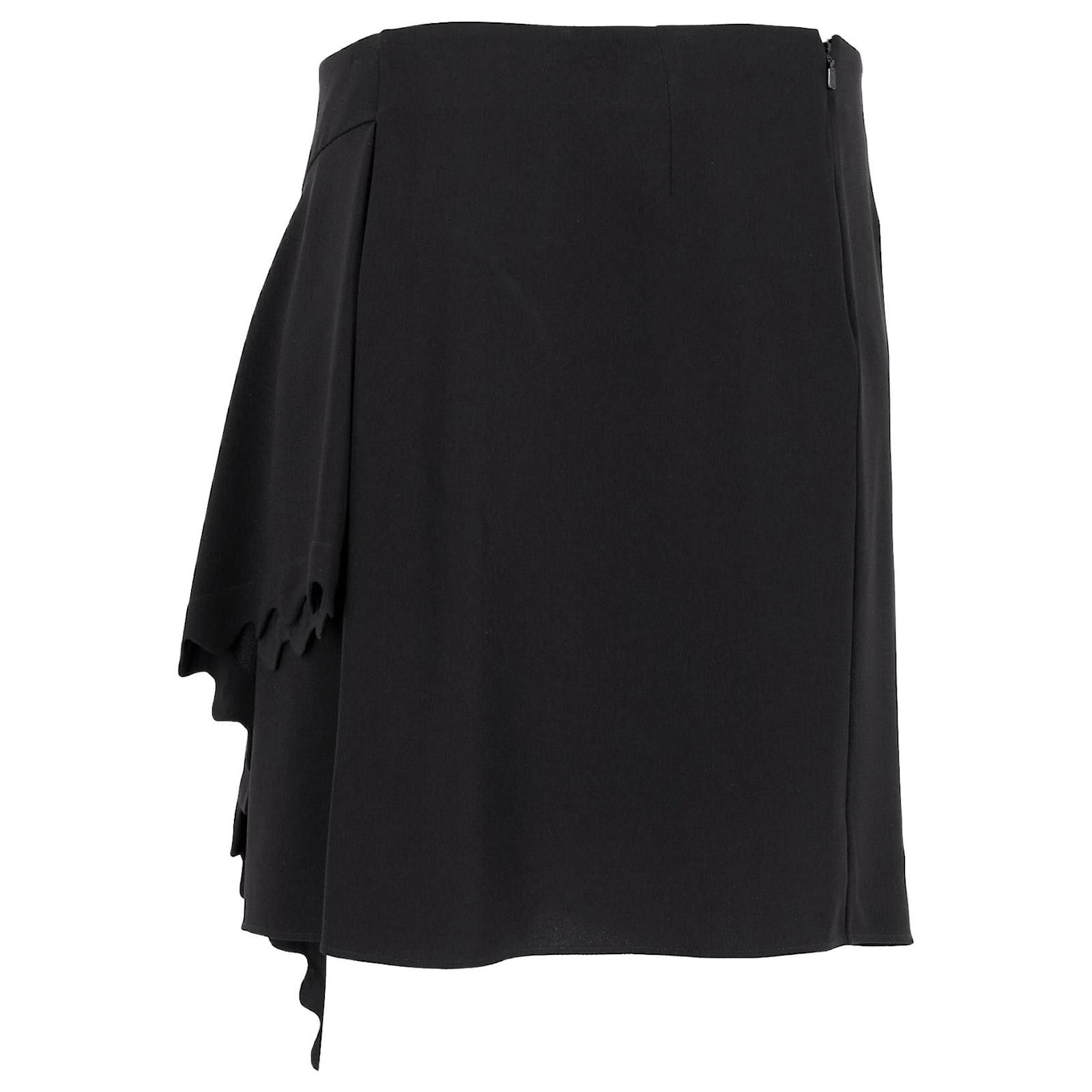 Chloe o1y0825 Mini Skirt in Black Size 28" / US 6 / IT 42 - 3 Thumbnail