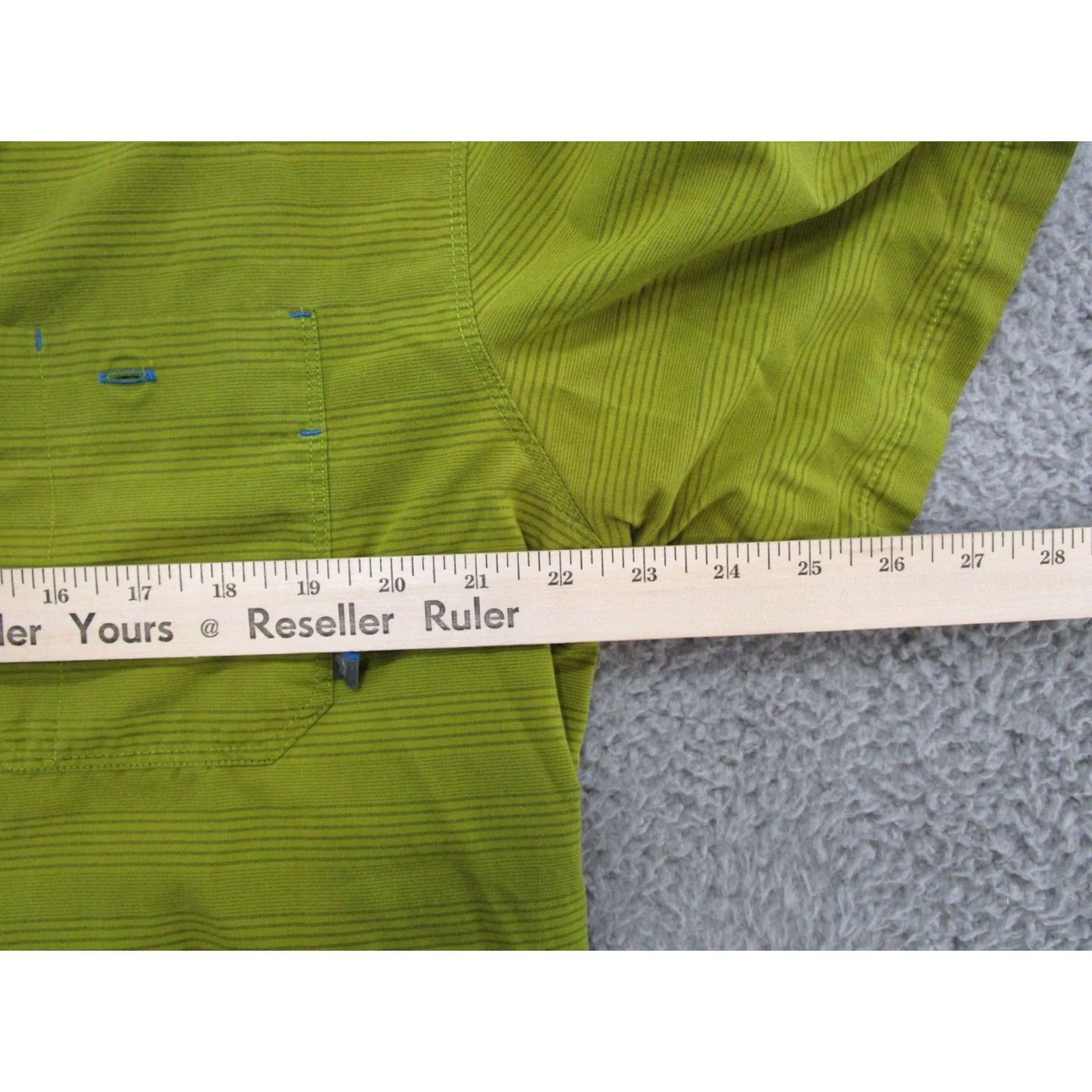 Mountain Hardwear Mountain Hardwear Shirt Men L Green Short Sleeve Button-Up Outdoor Collared Cotton Woven Vintage No Size US L / EU 52-54 / 3 - 6 Thumbnail
