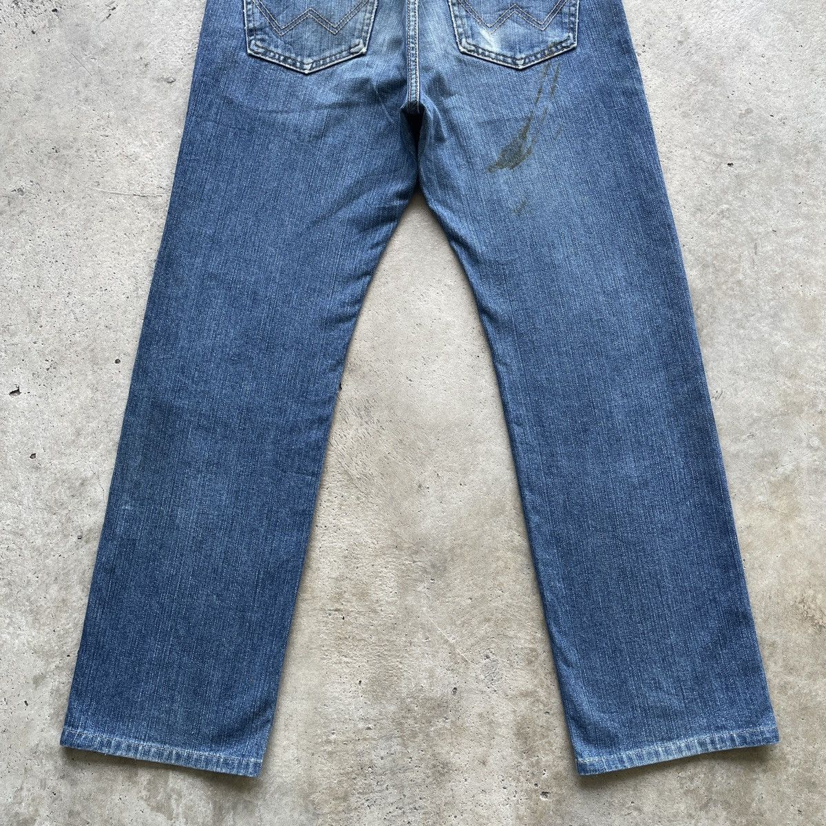 Japanese Brand Vintage Edwin 402 Made In Japan Faded Jeans Pants Denim Size US 31 - 13 Thumbnail