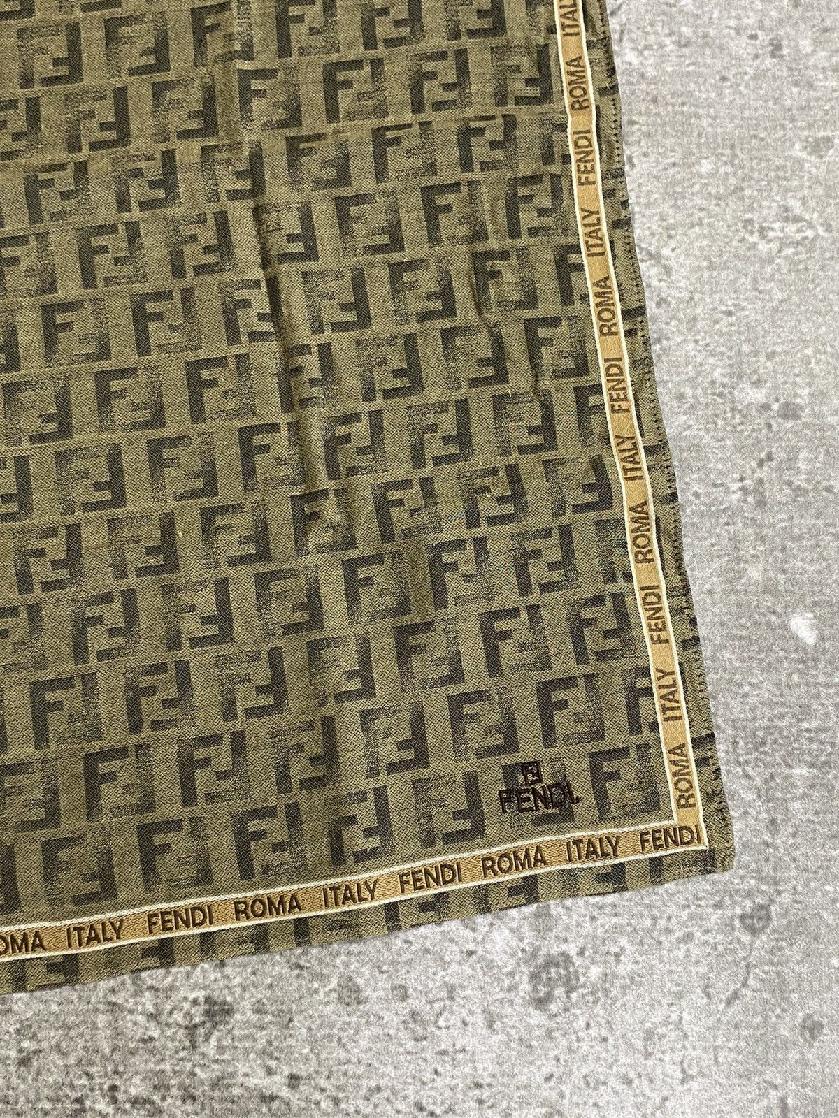 Fendi Fendi Monogram Handkerchief / Bandana / Neckerchief Size ONE SIZE - 6 Thumbnail