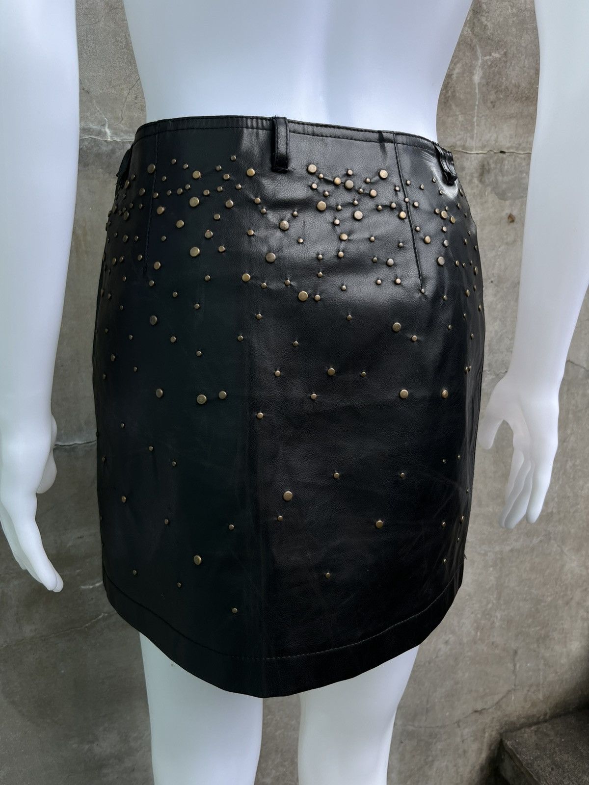 Moschino Studded Leather Skirt Size 27" / US 4 / IT 40 - 6 Thumbnail