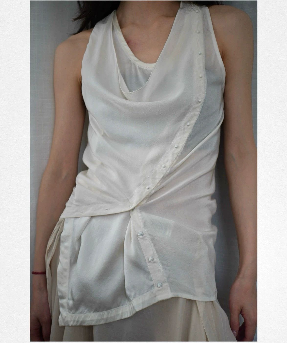 3.1 Phillip Lim PHILLIP LIM 00s Silk Button Plunge Neck Vest Women Size XS / US 0-2 / IT 36-38 - 1 Thumbnail