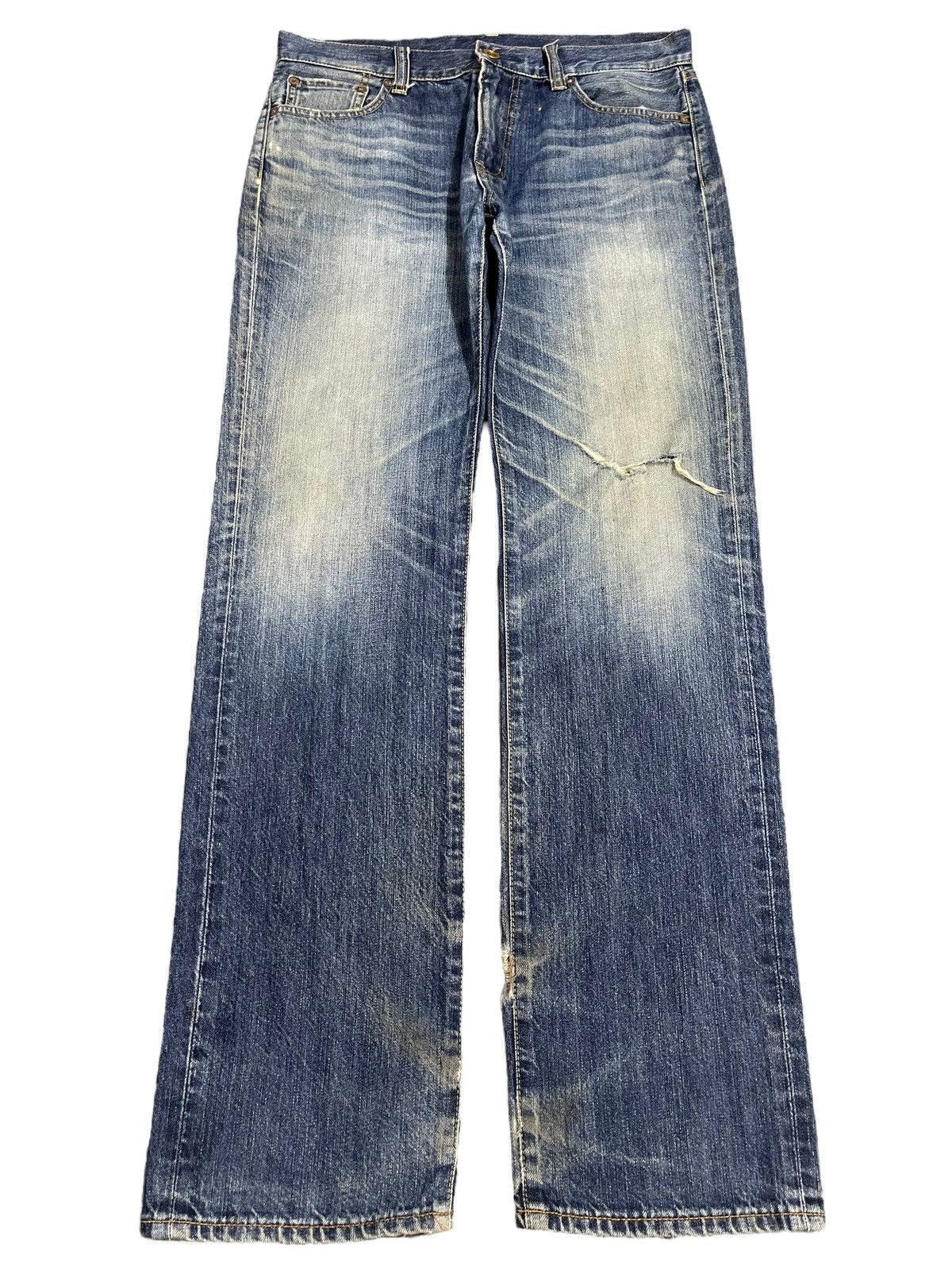 Uniqlo Vintage Japanese Uniqlo Blue Faded Wash Distress Style Jeans Size US 34 / EU 50 - 1 Thumbnail