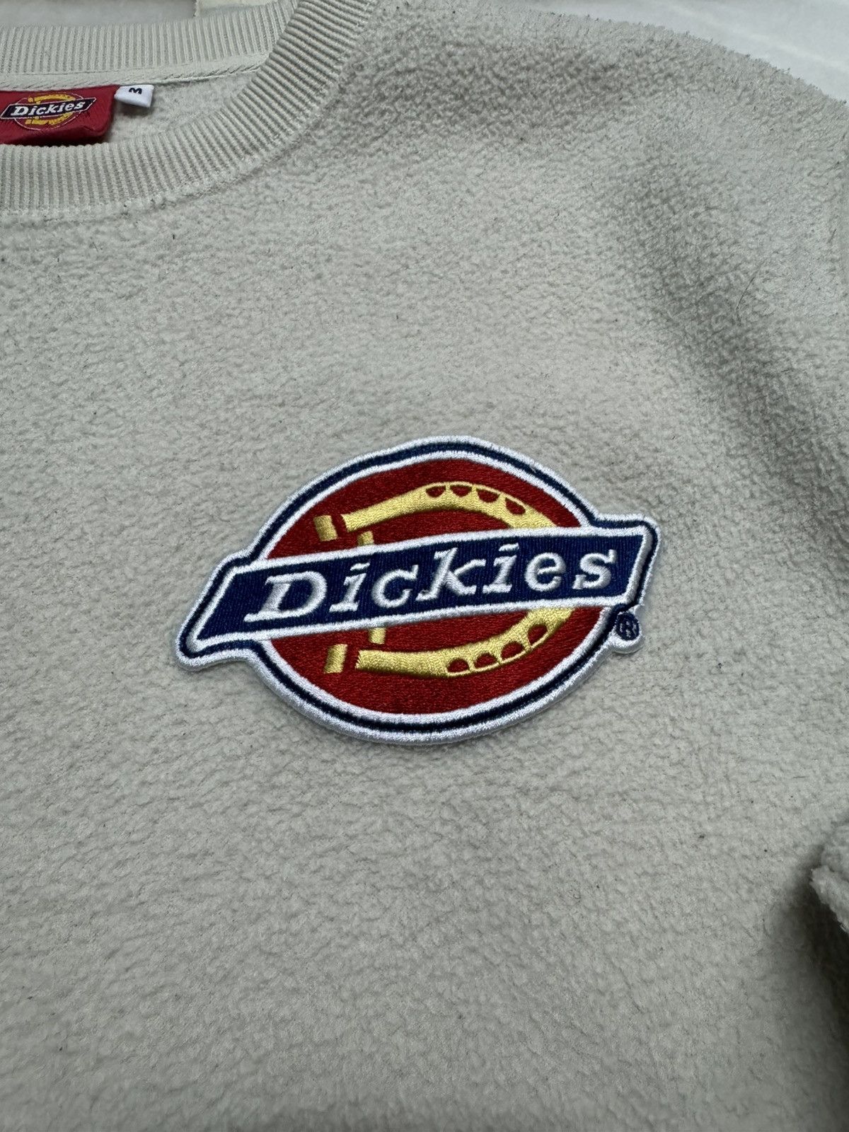 Dickies VINTAGE Y2K DICKIES SHERPA SWEATSHIRT PATCHER CREAM Size US M / EU 48-50 / 2 - 7 Thumbnail