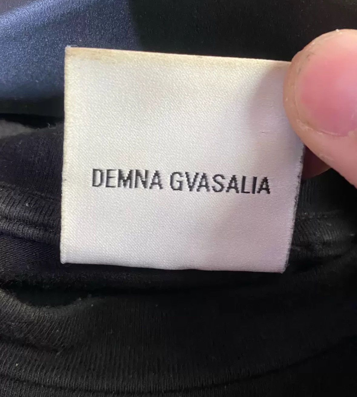 Vetements Vetements 16ss first generation Sanskrit long sleeved shirt Size US M / EU 48-50 / 2 - 4 Thumbnail
