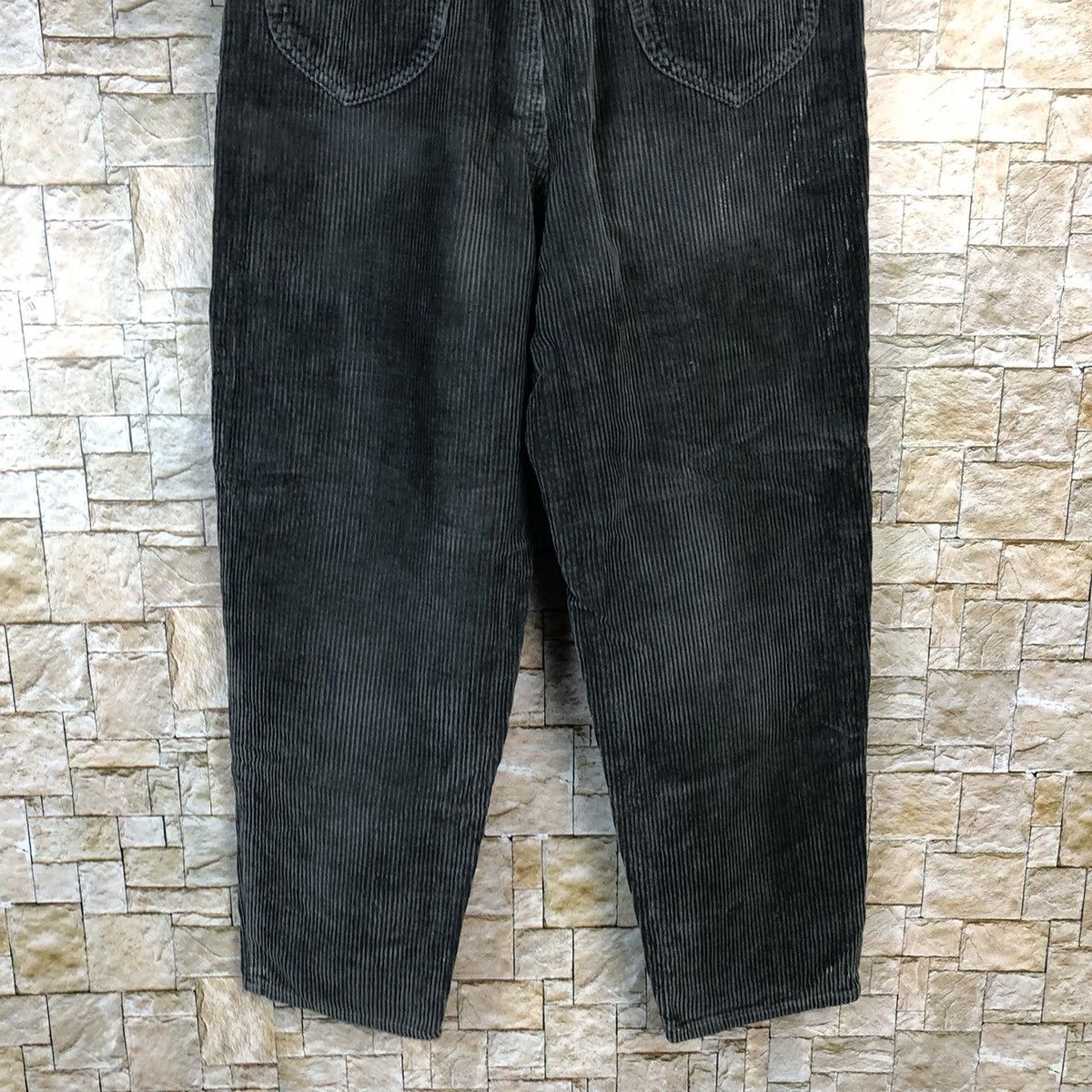 Japanese Brand Japanese Brand Black Conduroy Pants #A1033 Size 26" / US 2 / IT 38 - 13 Thumbnail