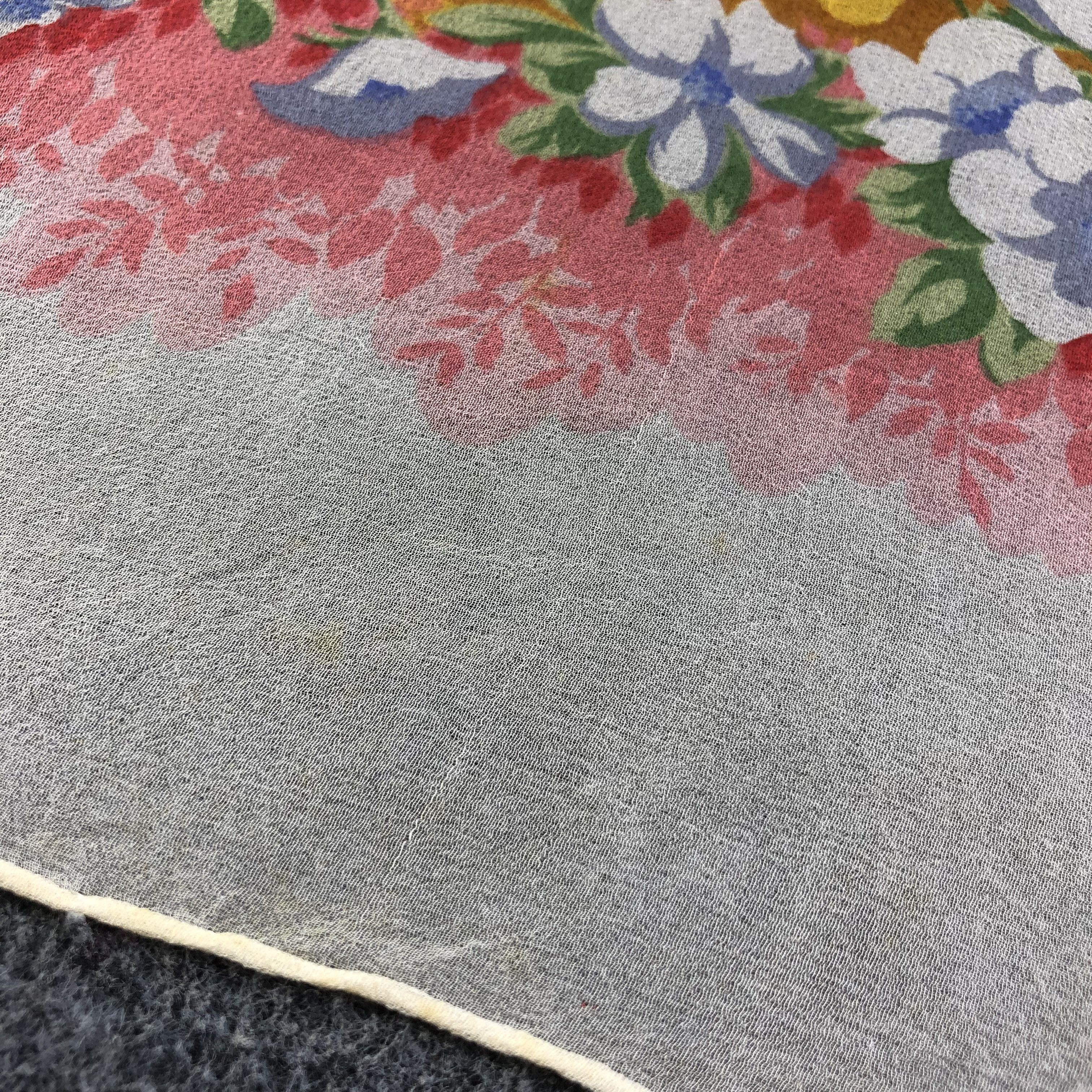 Vintage Roland Munnier Hand Rolled Silk Scarf M840 Size ONE SIZE - 5 Thumbnail