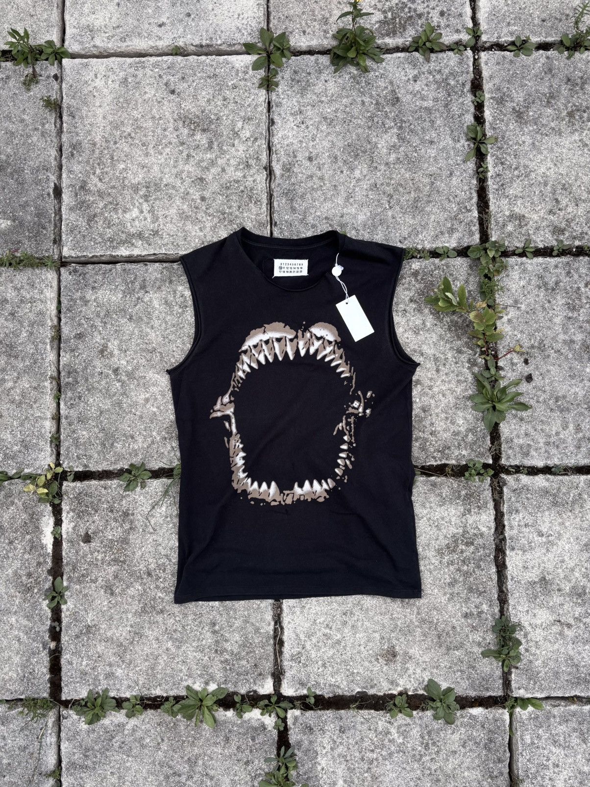 Maison Margiela Martin Margiela SS08 deconstructed shark teeth