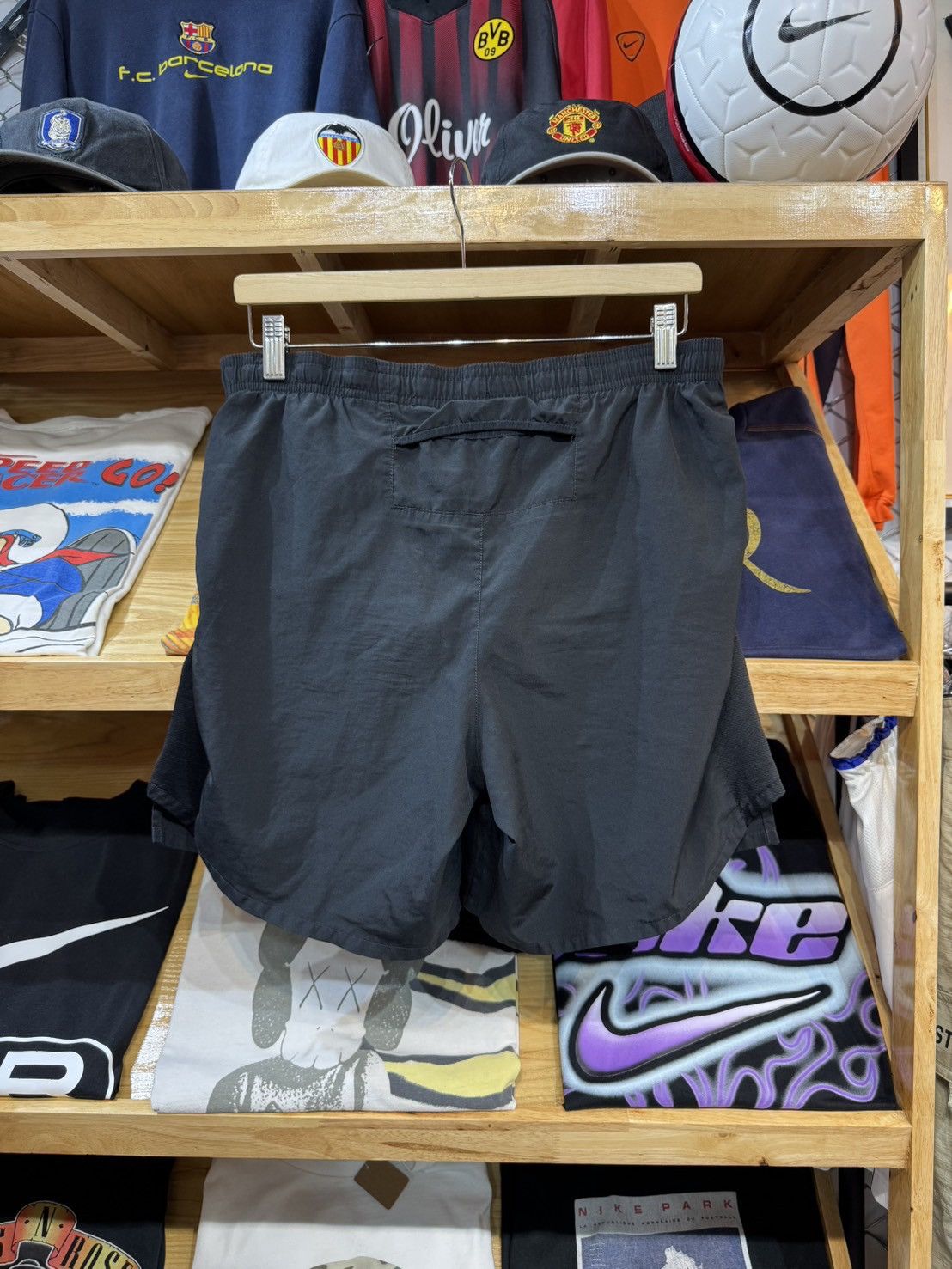 Nike Nike Running Shorts Size US 34 / EU 50 - 2 Thumbnail