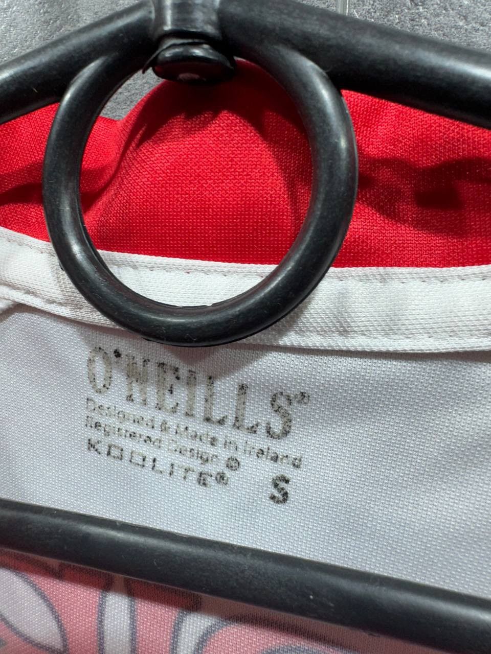 O'Neill GAELIC FOOTBALL GAA DERRY FOOTBALL SHIRT JERSEY O'NEILLS Size US S / EU 44-46 / 1 - 11 Thumbnail