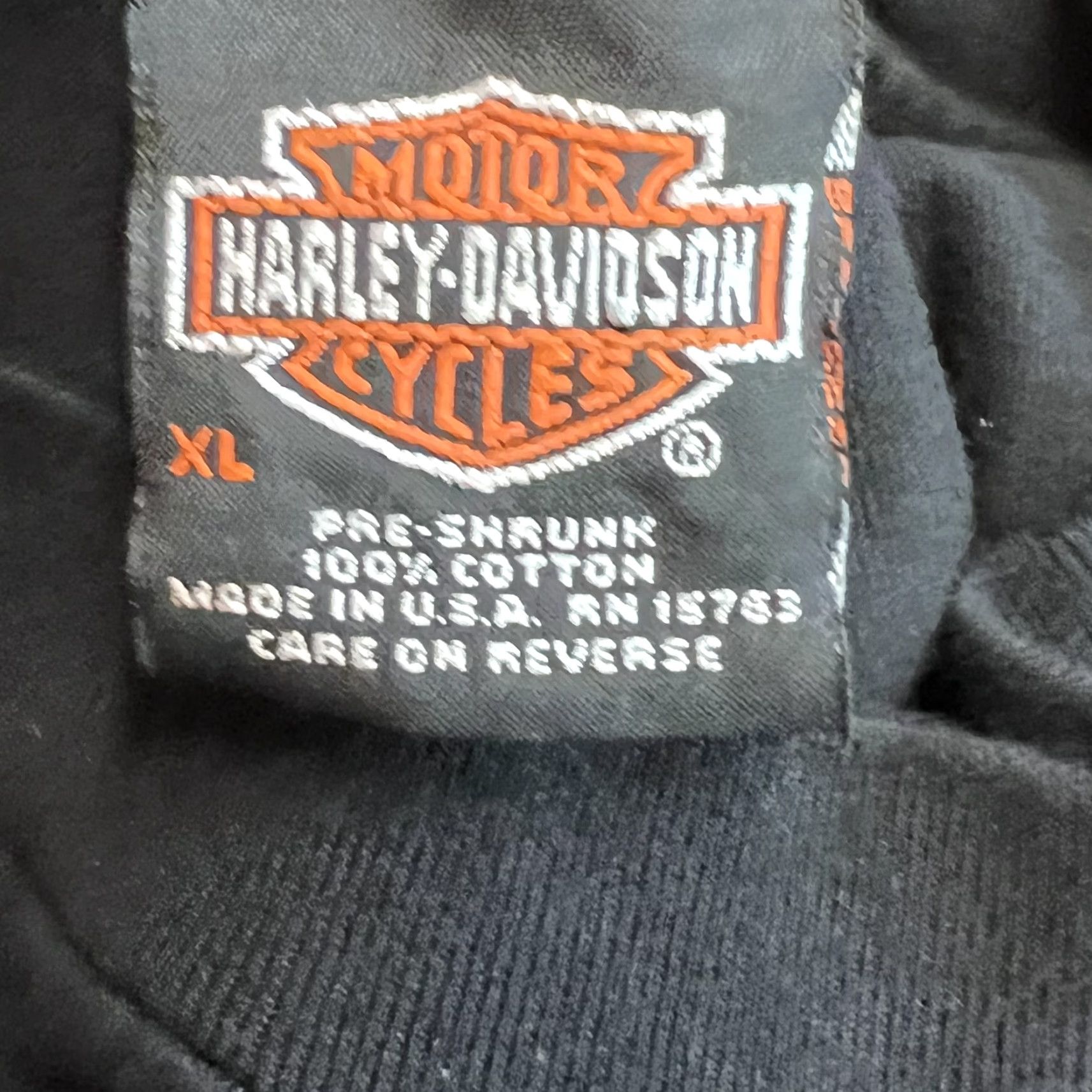 Harley Davidson VINTAGE Harley-Davidson T-Shirt Mens XL Black Graphic 2000 Sauk City WISC Size US XL / EU 56 / 4 - 6 Thumbnail
