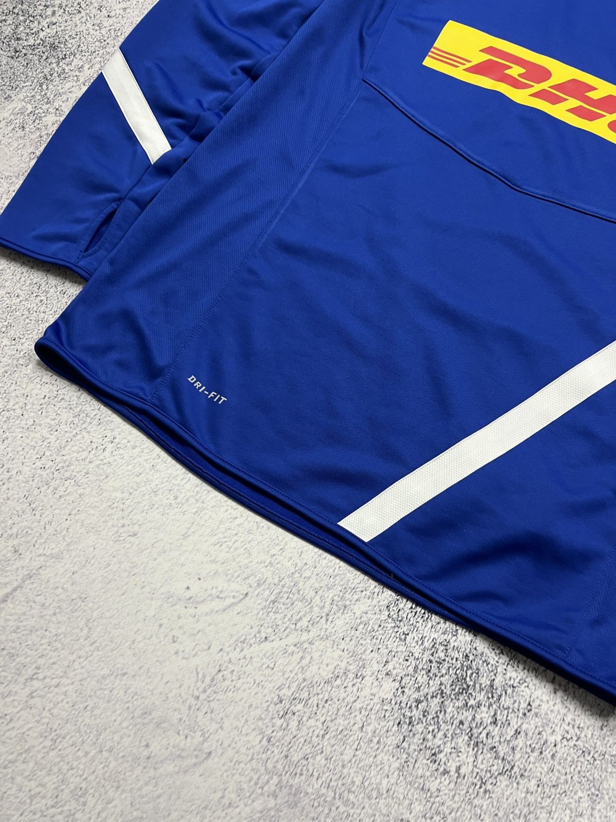 Nike Nike Manchester United 2011/12 Longsleeve Soccer Jersey Rare Size US L / EU 52-54 / 3 - 6 Thumbnail