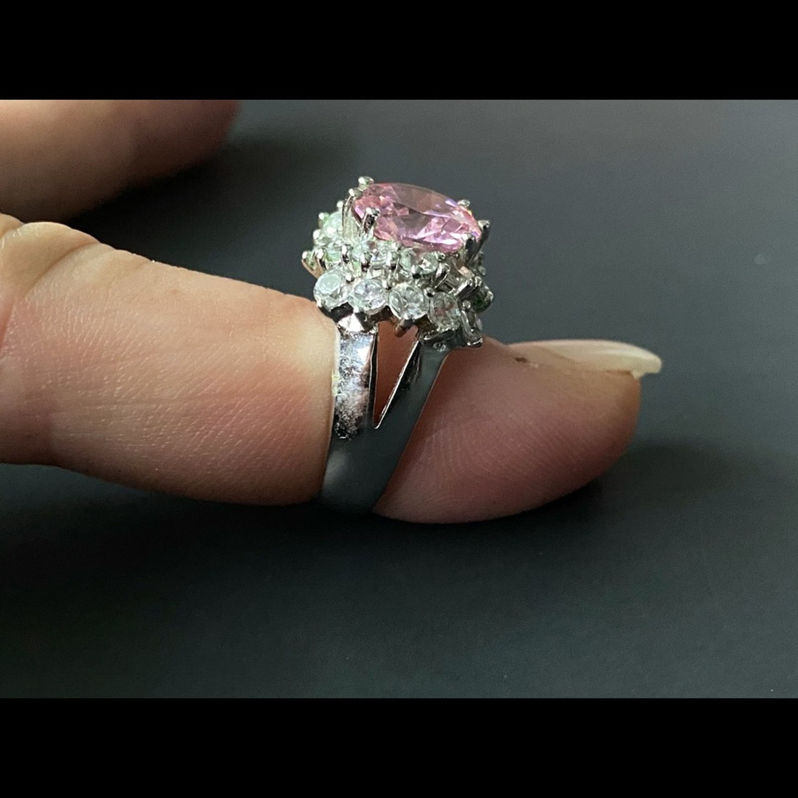 Vintage Costume Pink Rose Quartz And CZ Stone Ring Size ONE SIZE - 5 Thumbnail