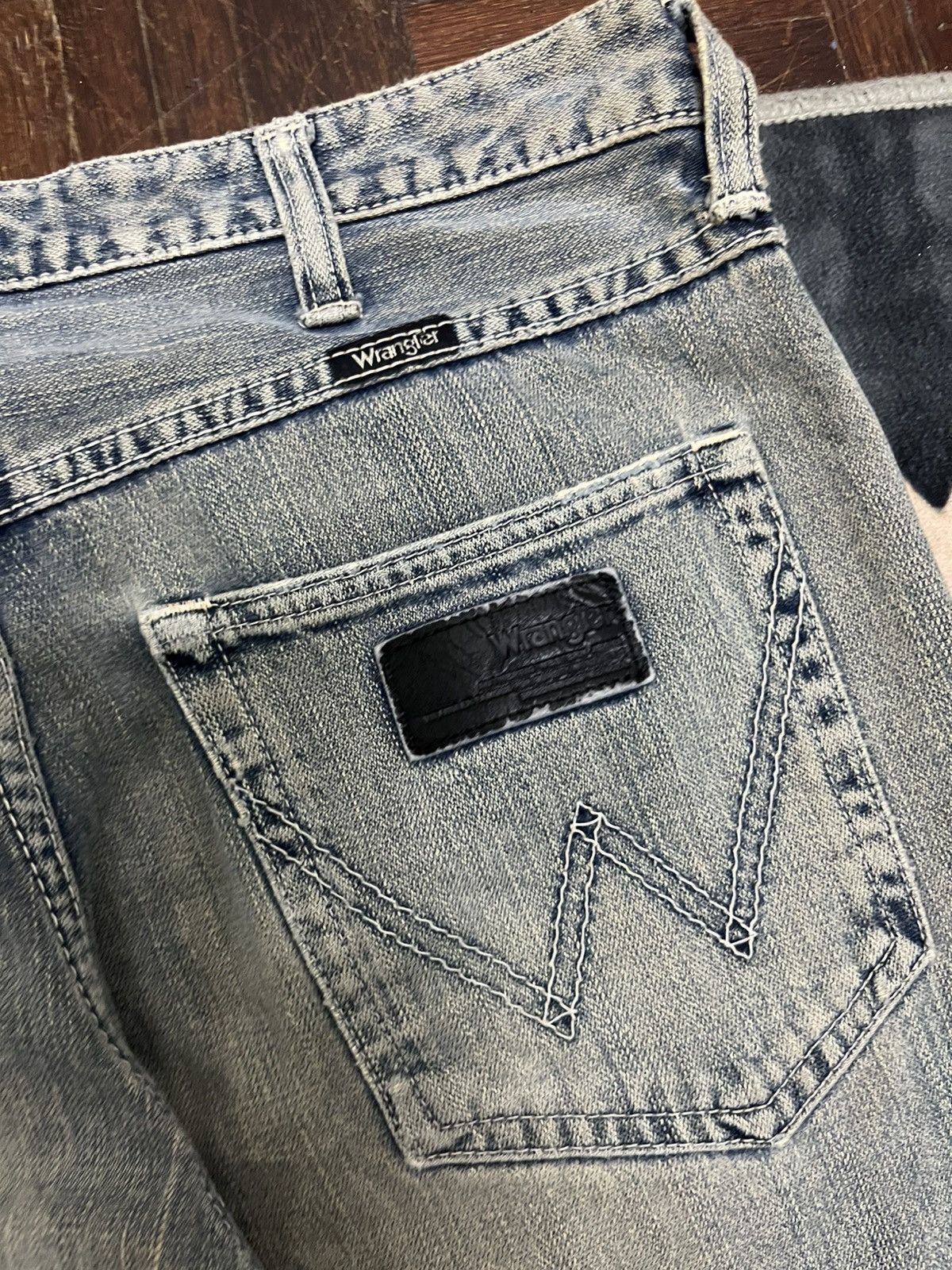 Le Grande Bleu (L.G.B.) 💥Vintage Trashed Wrangler Distressed FLARE Jeans Size US 31 - 11 Thumbnail