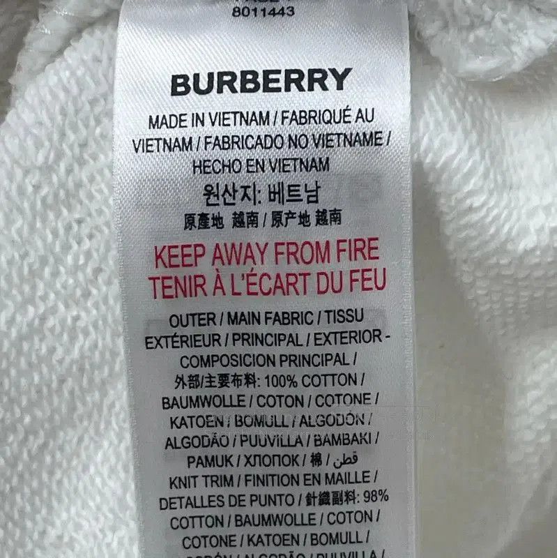 Burberry Burberry White Ladies' Sweatshirt. Size S / US 4 / IT 40 - 4 Thumbnail