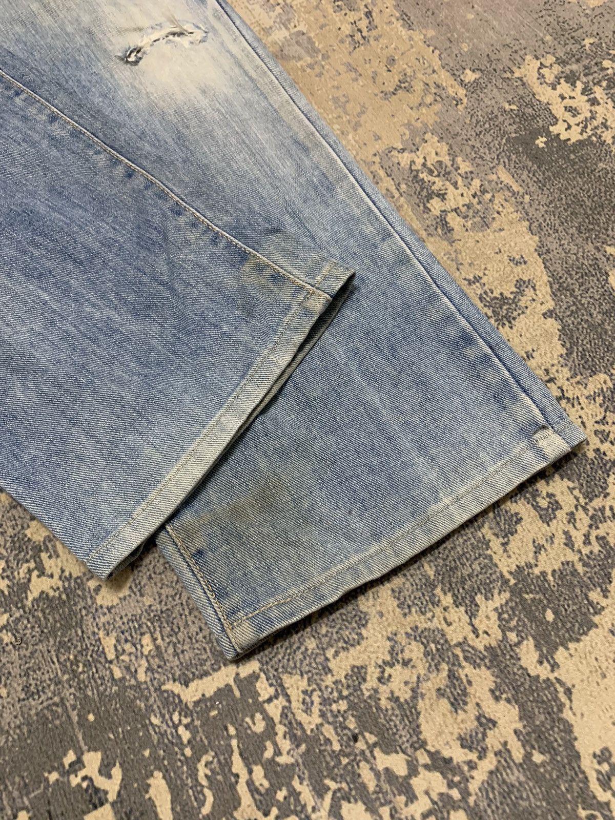 Edwin Vintage EDWIN 403 Distressed Ripped Denim Jeans 35x29.5 Size US 35 - 5 Thumbnail