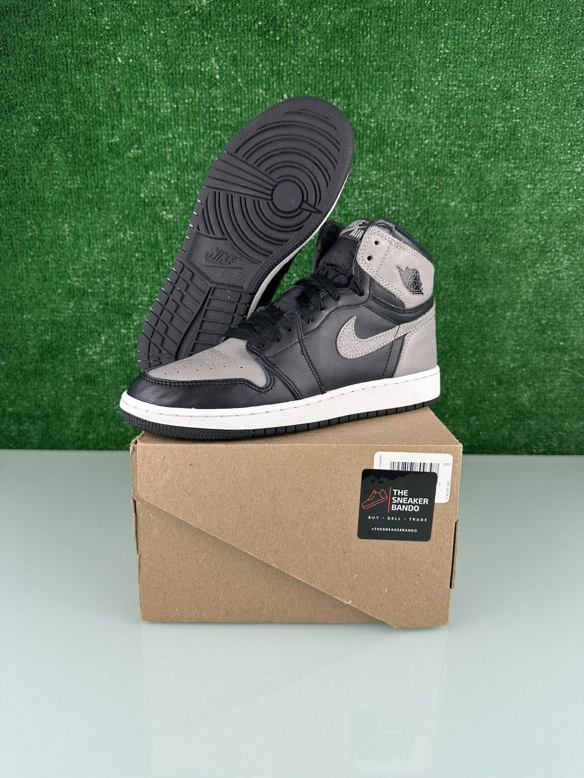Jordan Brand Jordan 1 Retro OG 2018 High Shadow Size 6Y Size US 6 / EU 39 - 1 Thumbnail
