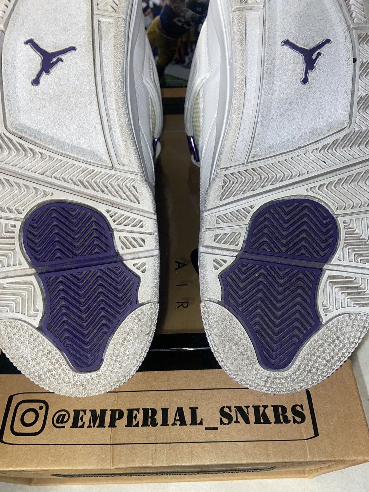 Jordan Brand Air Jordan Retro 4 Metallic Purple Size US 10.5 / EU 43-44 - 6 Thumbnail