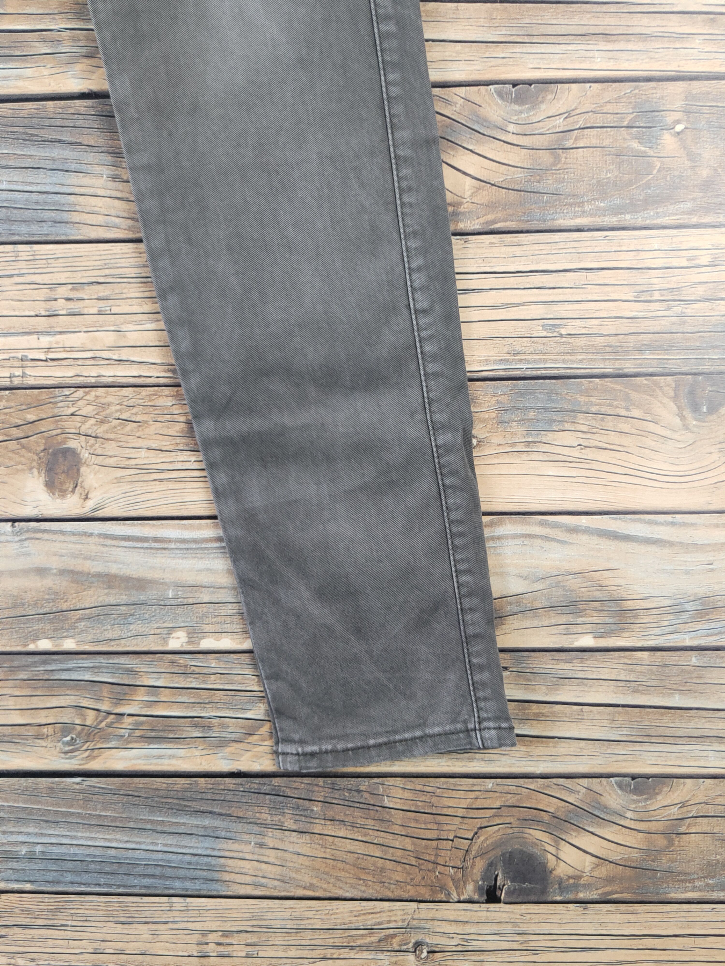 Japanese Brand DL Uniqlo Dark Olive Multipocket Cargo Pants #2146 Size 27" / US 4 / IT 40 - 6 Thumbnail