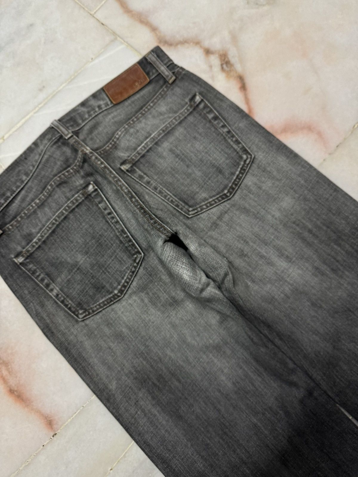 Uniqlo 💥THRASHED💥90's UNIQLO EASY FIT STRAIGHT NICE FADING DISTRESS Size US 31 - 16 Thumbnail