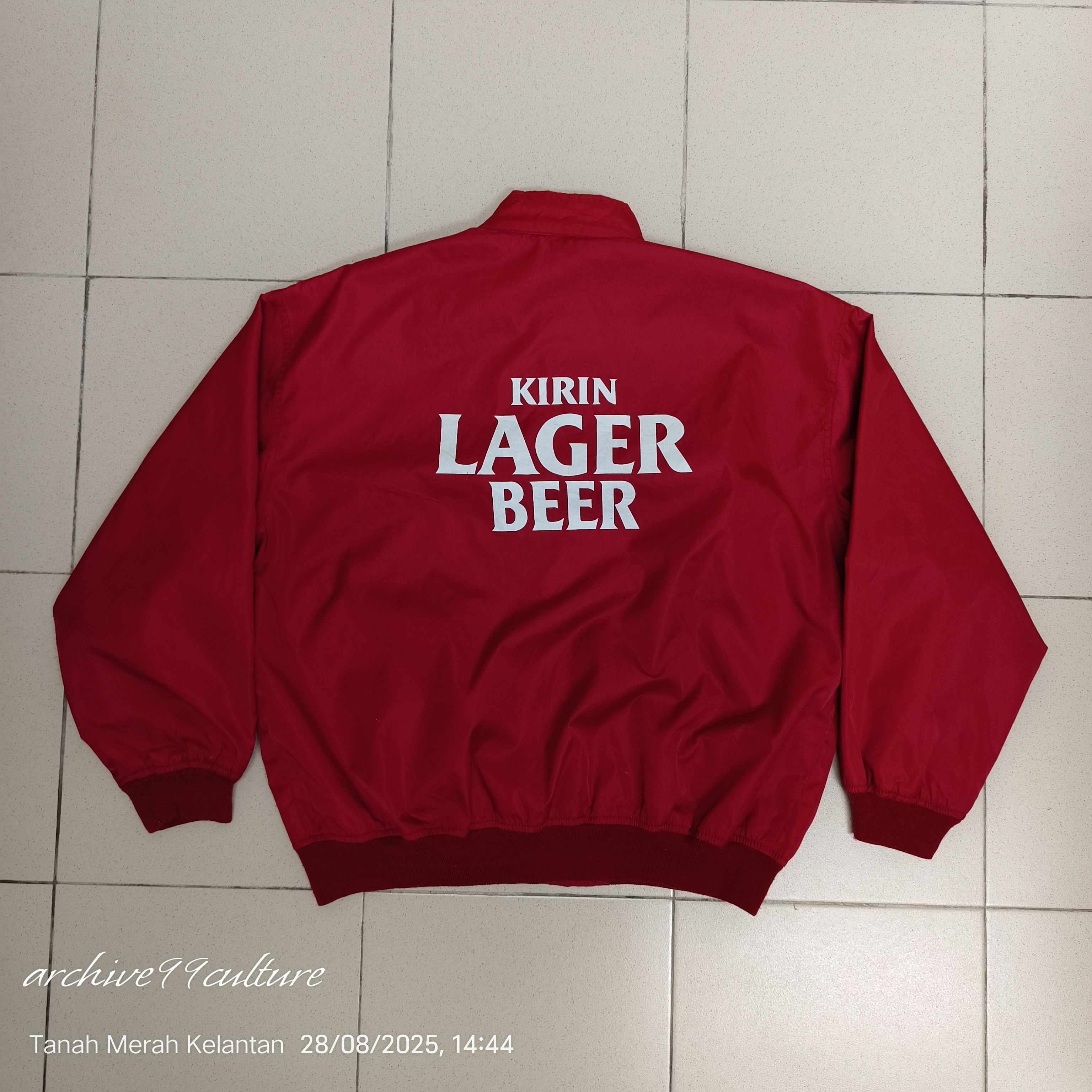 Japanese Brand Vintage 90's KIRIN LAGER BEER Japan Staff bomber jacket Size US M / EU 48-50 / 2 - 1 Thumbnail