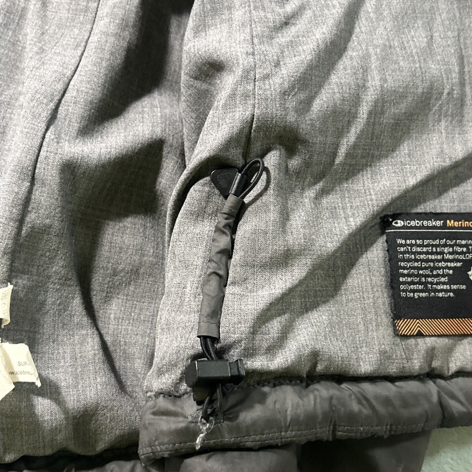 Icebreaker Ice Breaker MerinoLoft Puffer Hoodie Wool Medium Jacket Size M / US 6-8 / IT 42-44 - 14 Thumbnail
